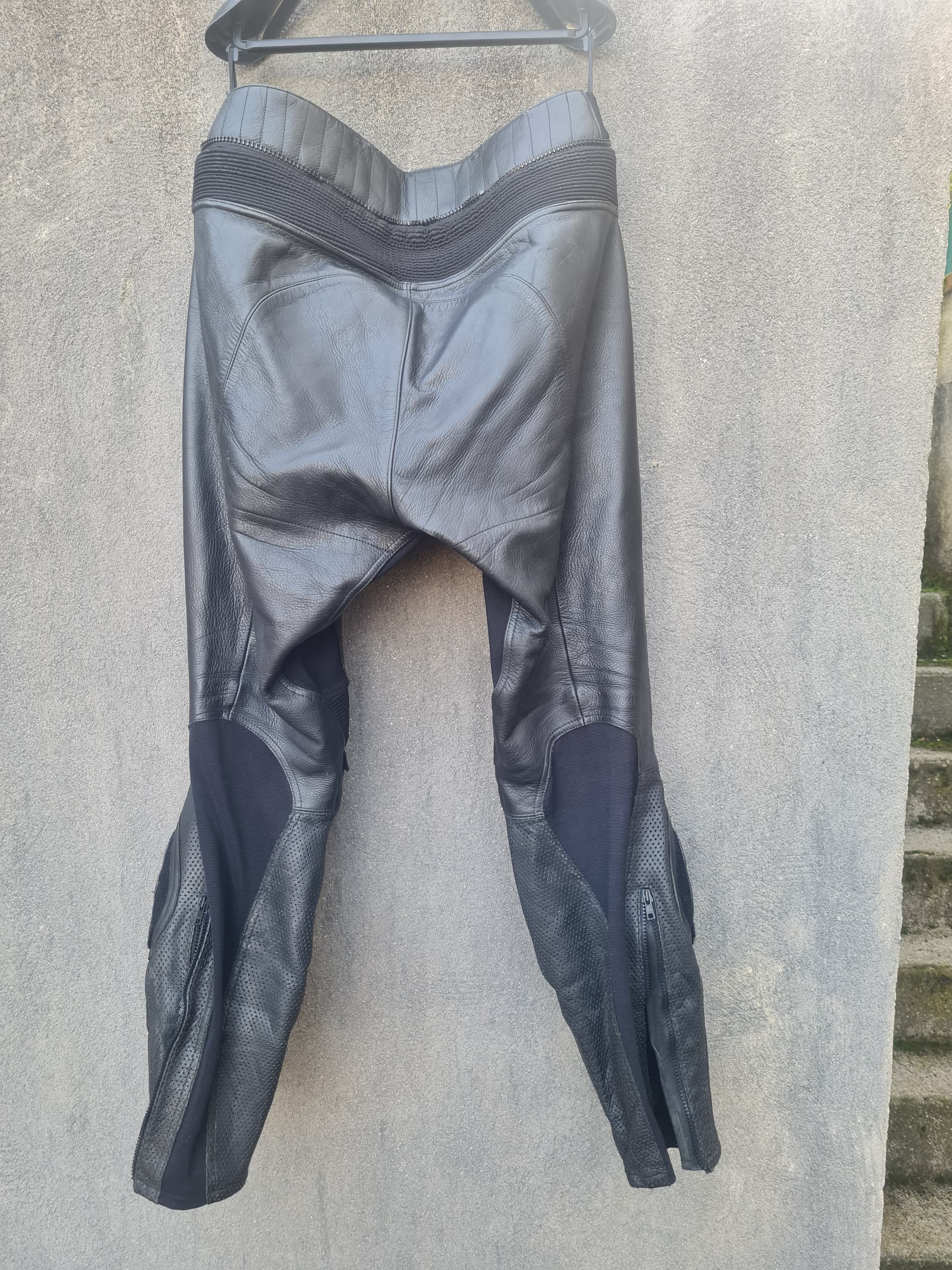Pantalon cuir moto - Marque : Richa — photo 2/5
