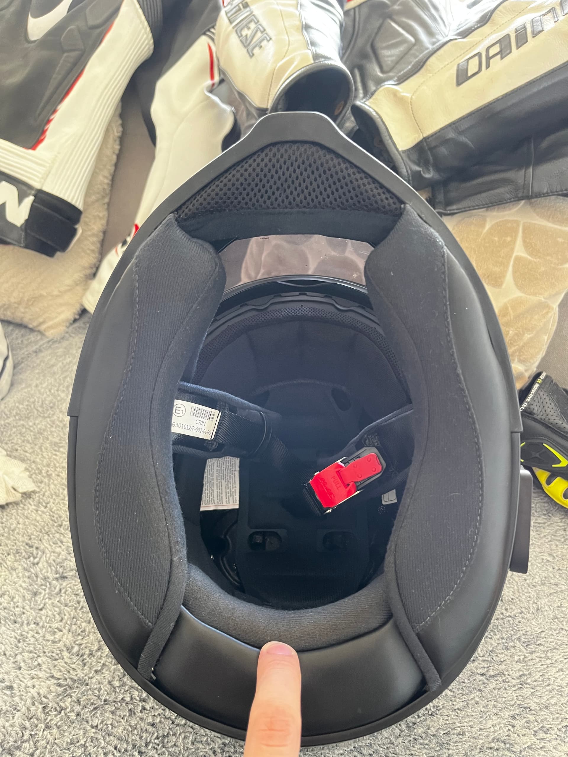 Casque HJC — photo 4/5