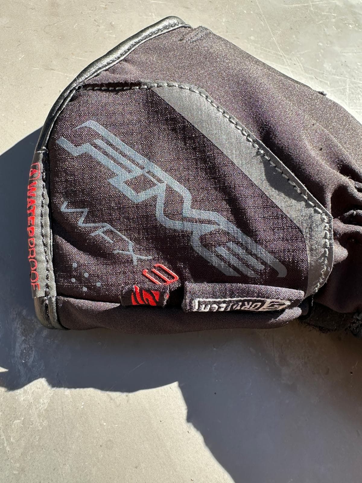 Paire de gants femme — photo 2/2