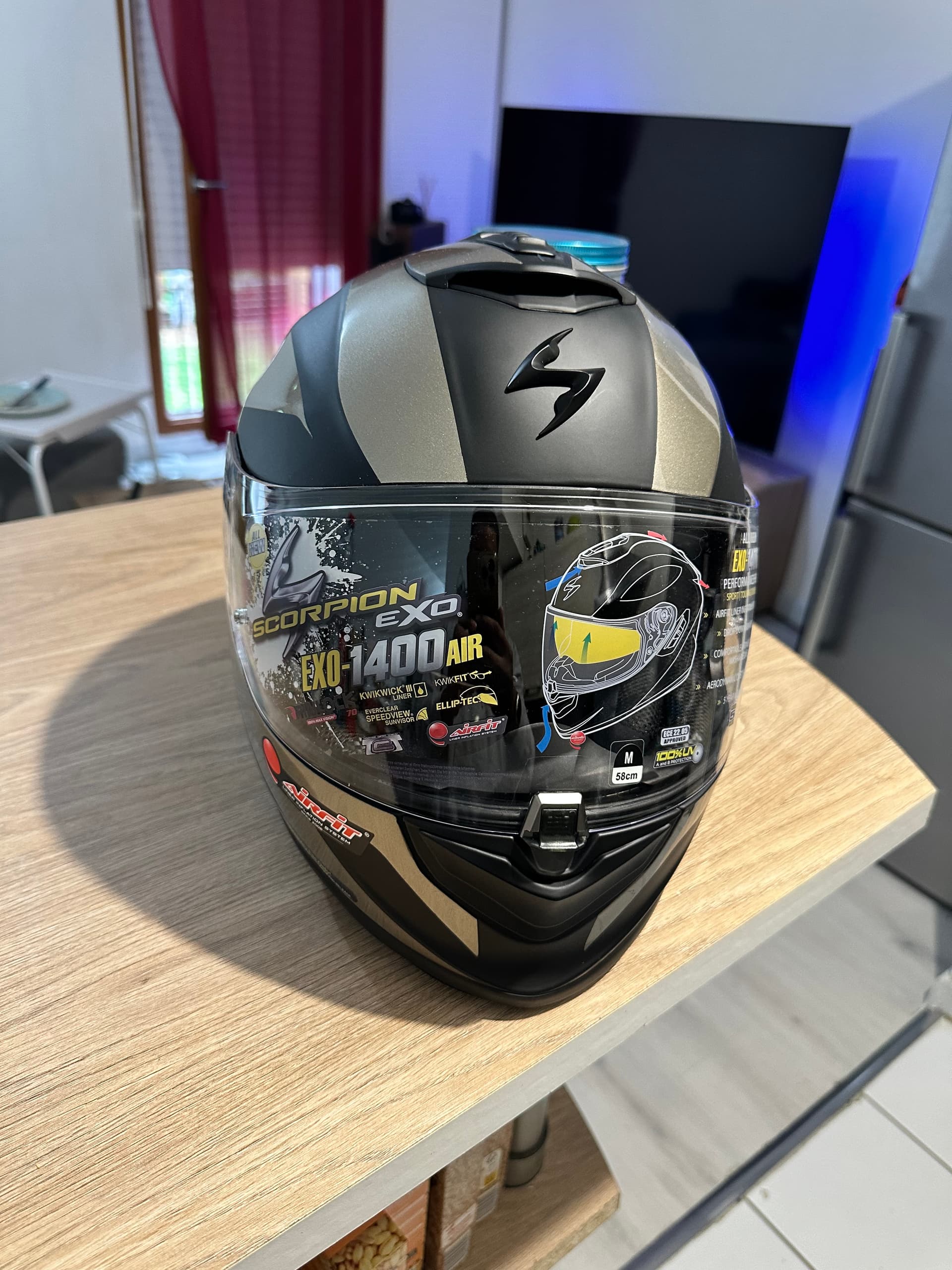 Casque moto scorpion exo 1400 neuf