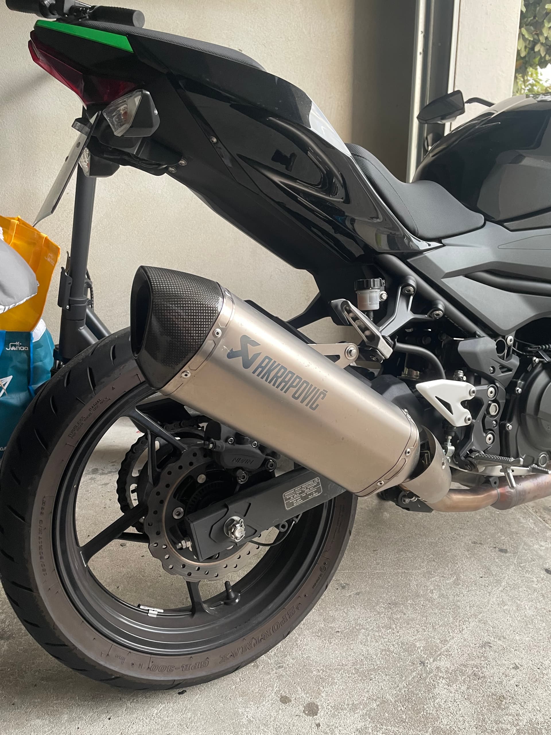 Pot akrapovic