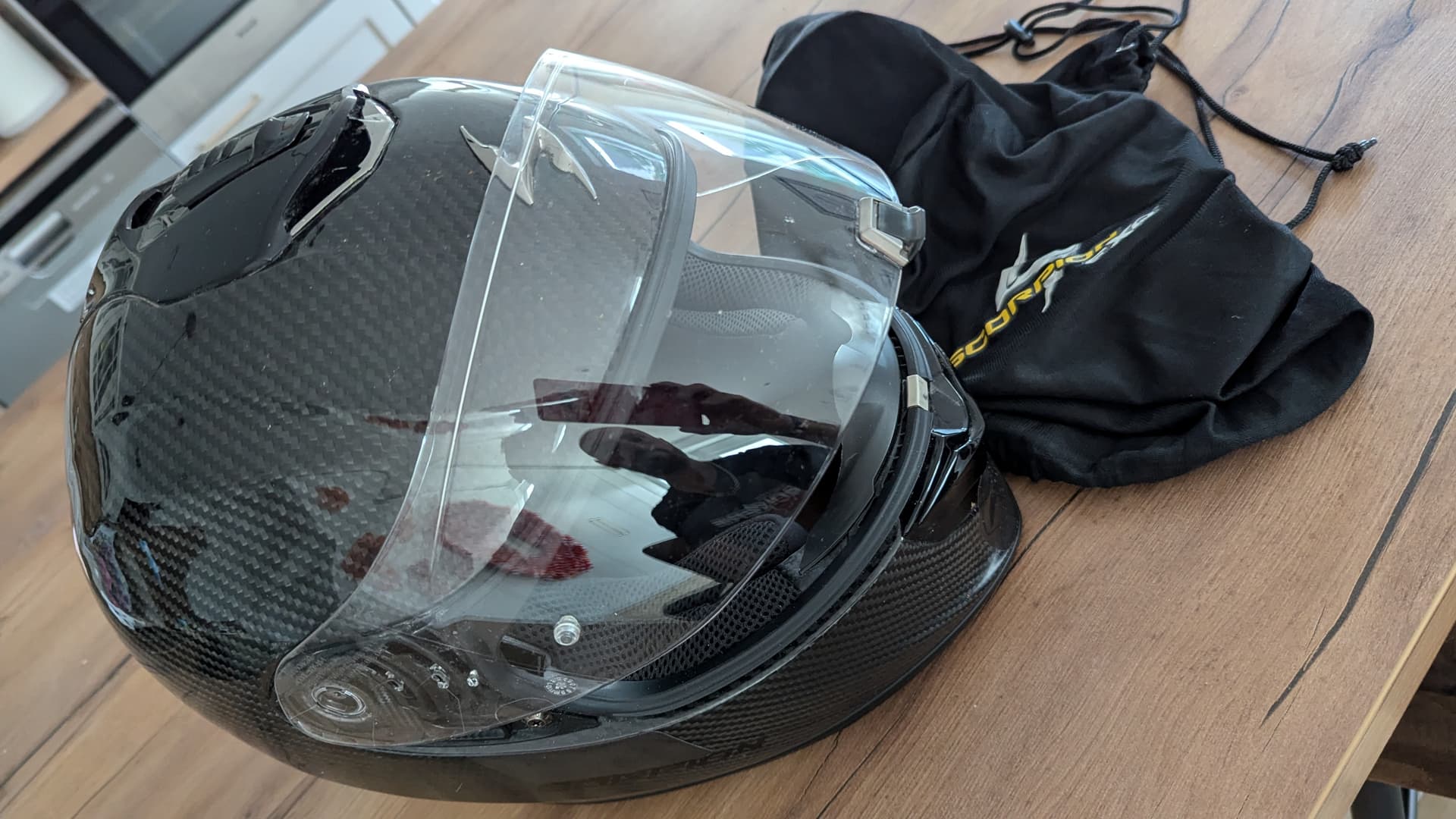Casque intégral scorpion exo1400 carbon air — photo 2/3