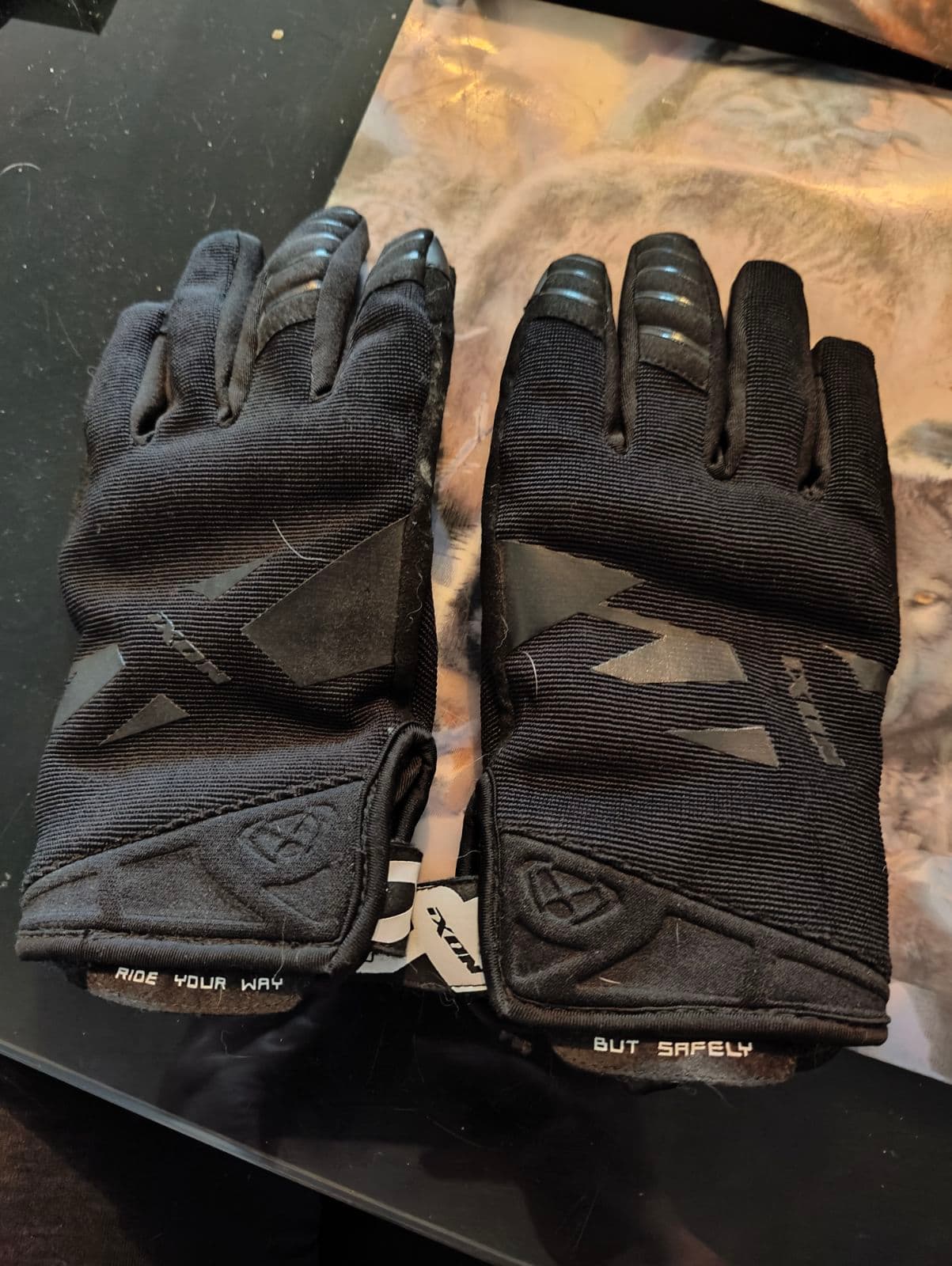 Gants moto ixon