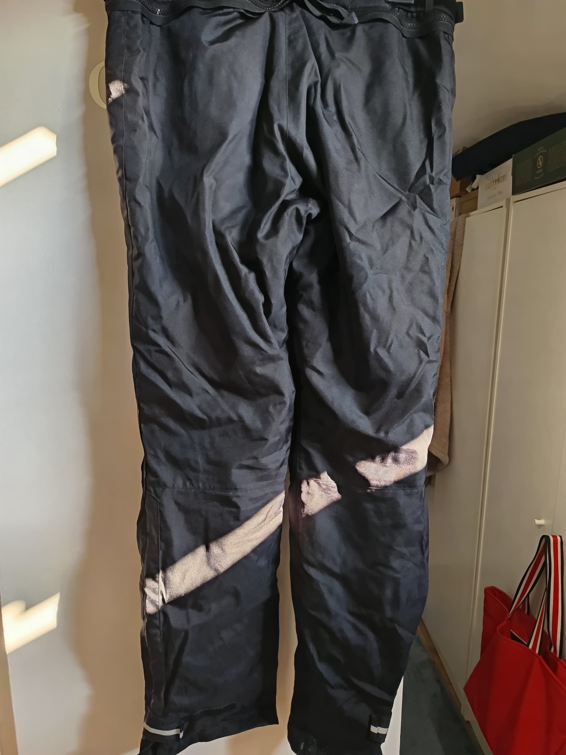 Veste et pantalon moto