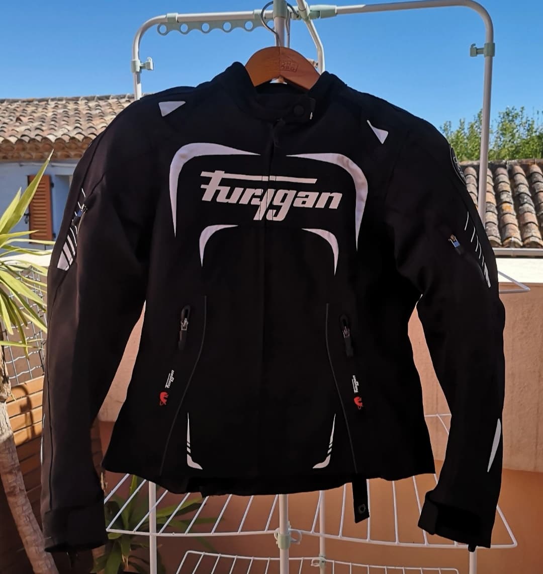 Blouson moto neuf Furygan femme M + dorsale neuve