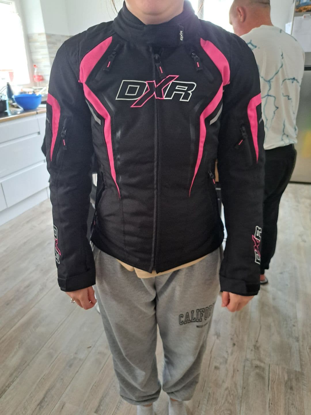 Blouson femme DXR JULIA noir/rose — photo 2/2