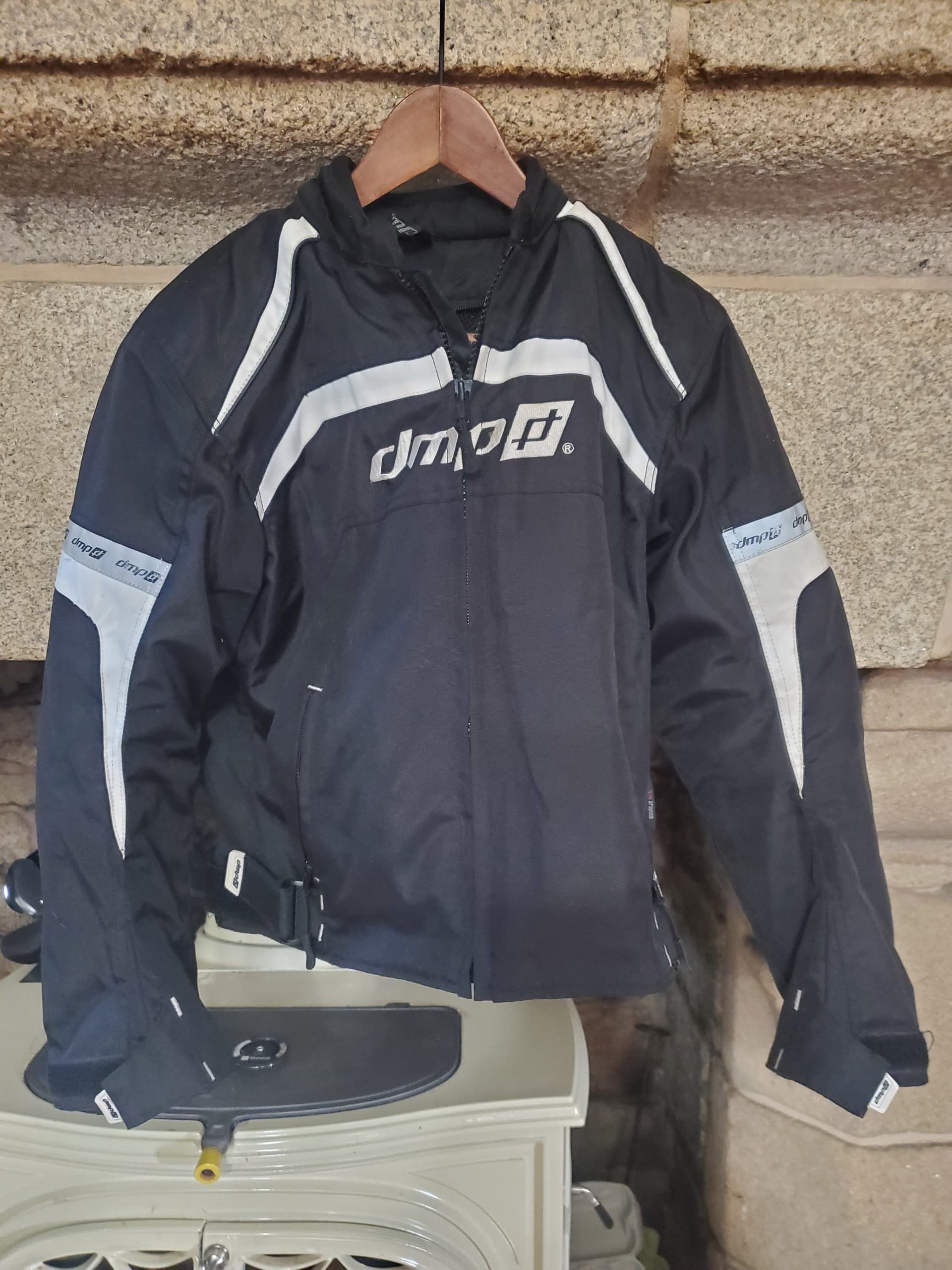 Blouson hiver et demie saison enfant 12 ans DMD
