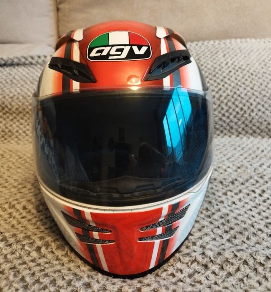 Casque AGV — photo 2/3
