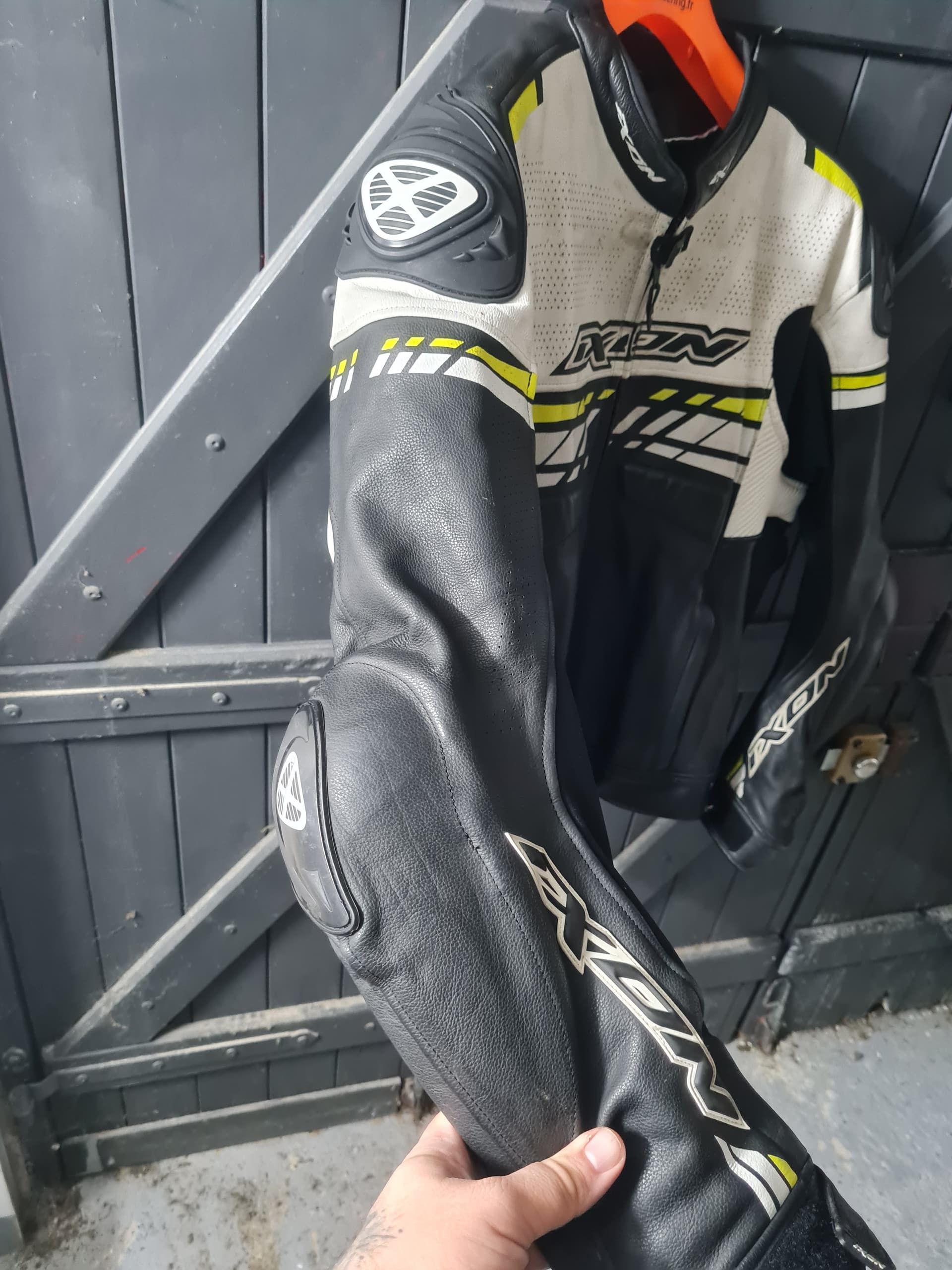 Blouson moto en Cuir ixon - Taille : 5XL — photo 3/5