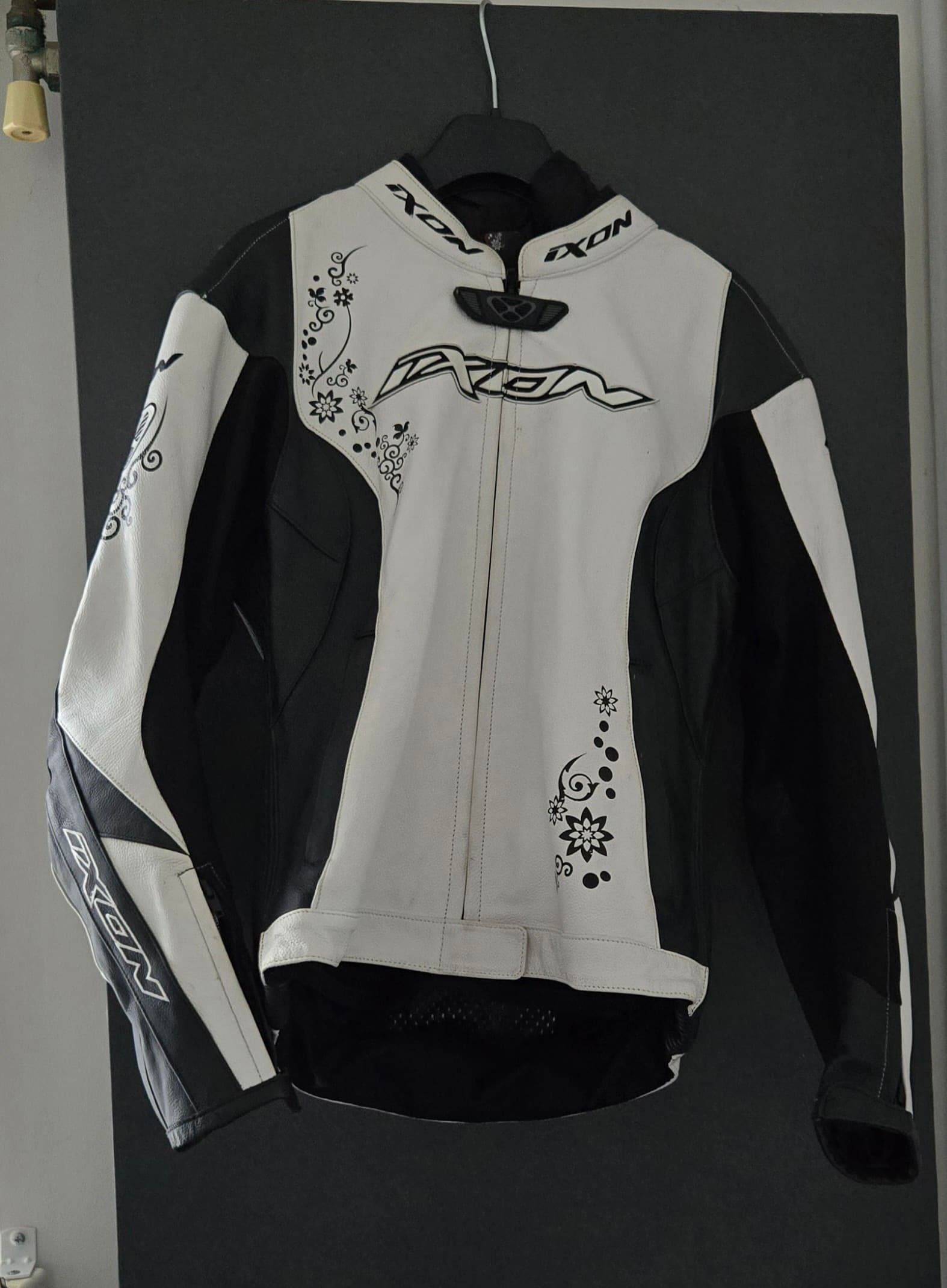 Veste cuir moto femme
