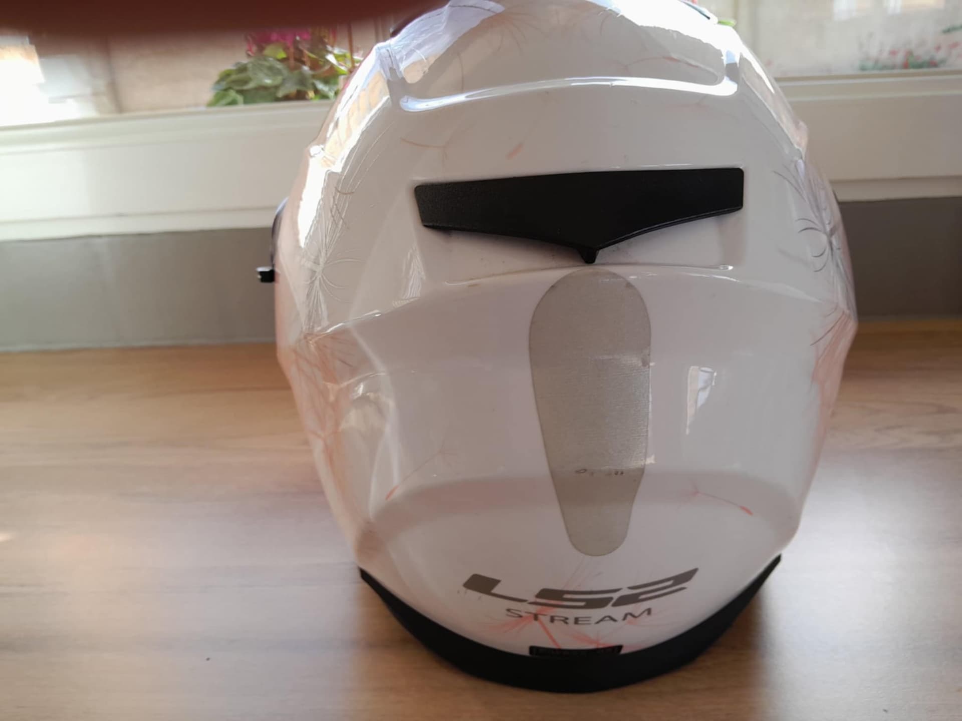 Casque femme LS2 — photo 3/4