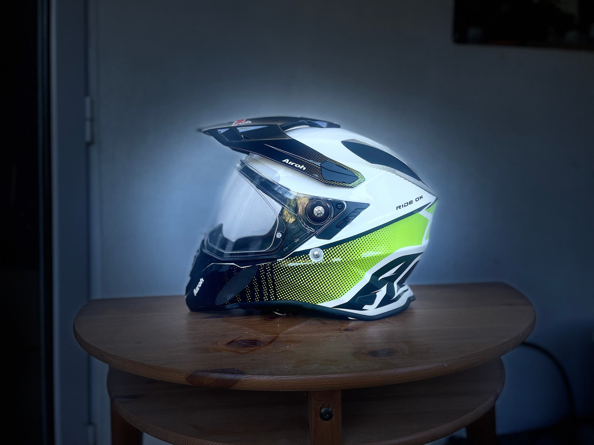 Casque adventure Airoh — photo 2/4