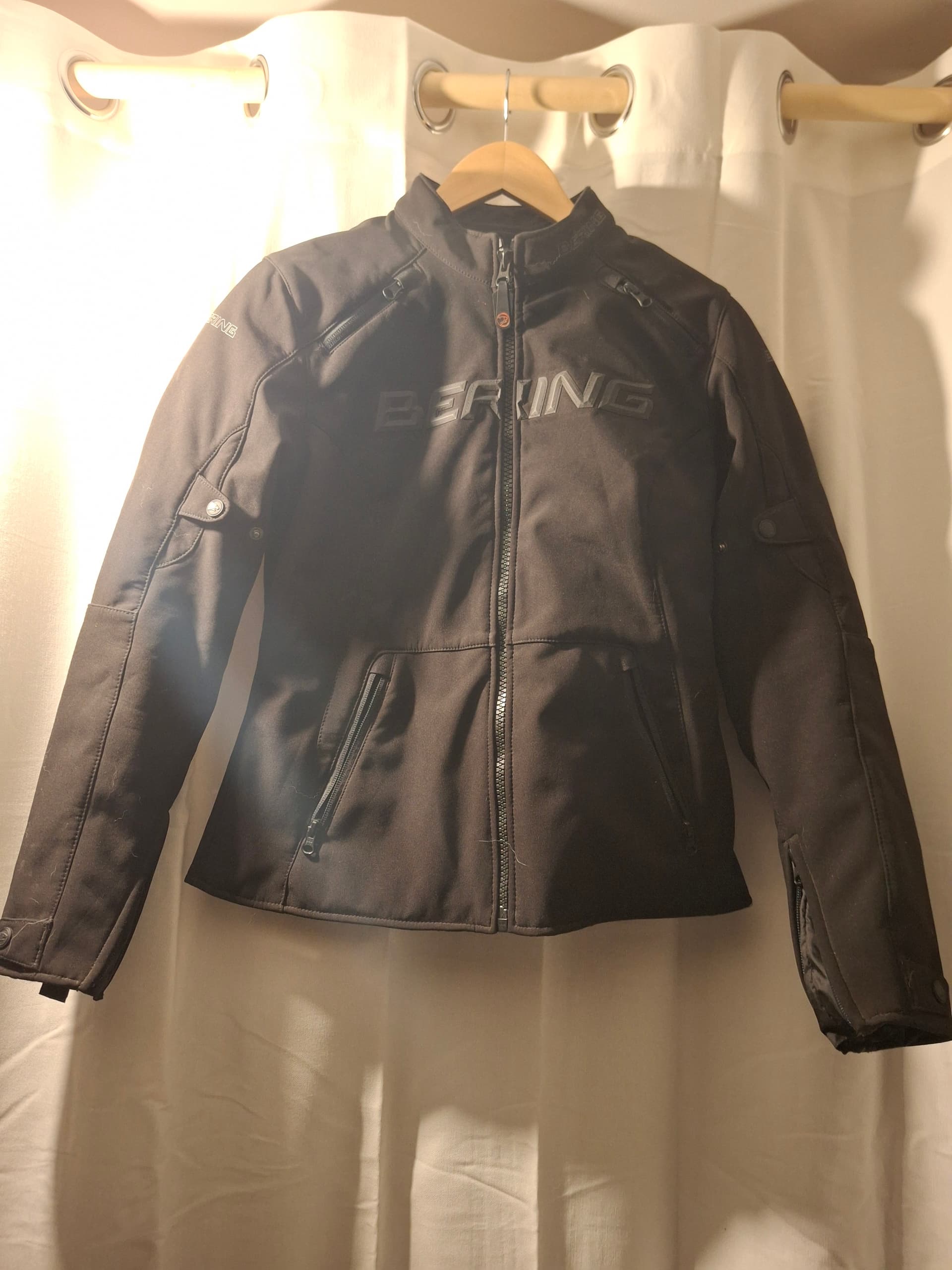 Blouson moto femme — photo 1/2