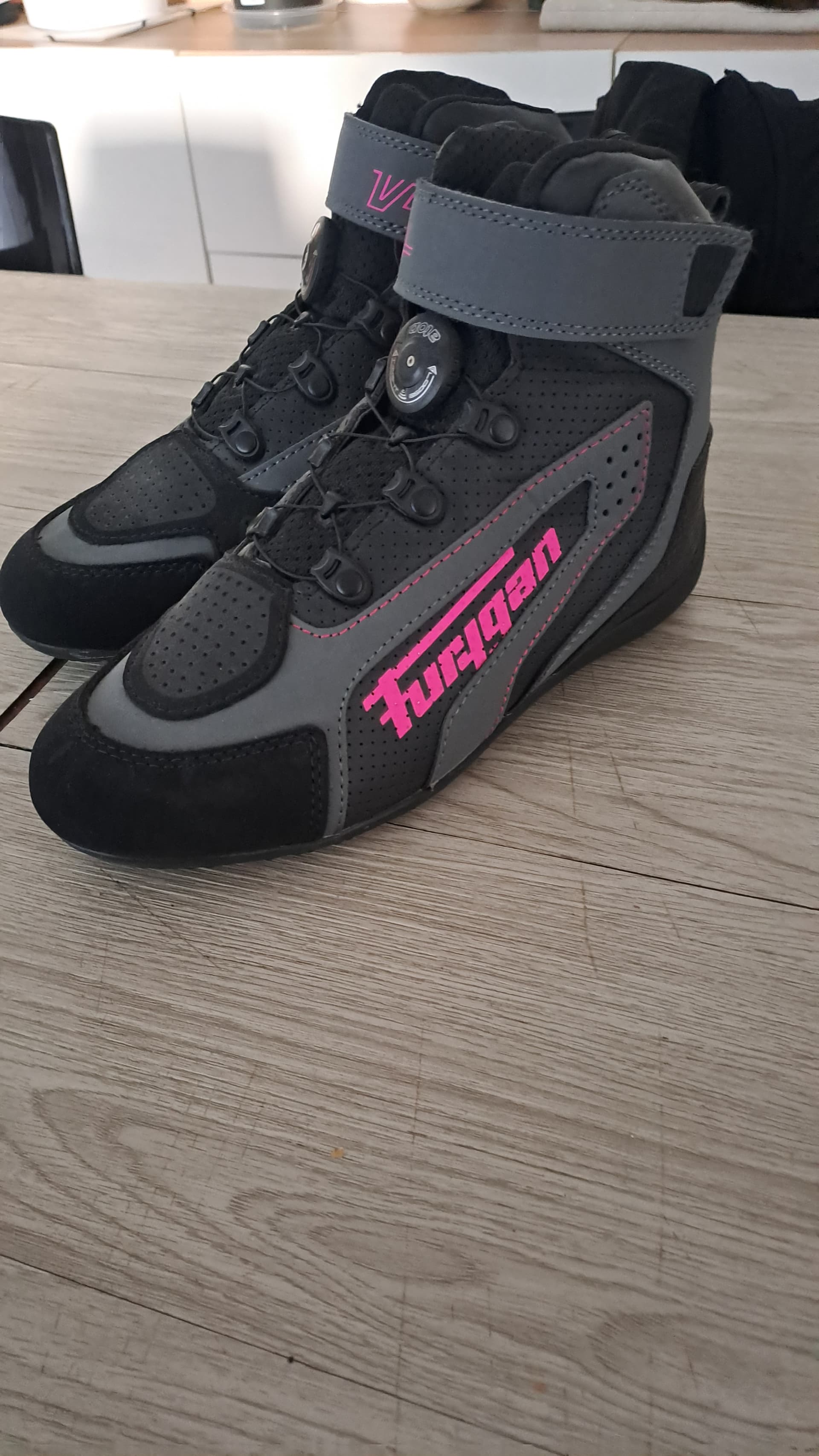 Chaussure moto femme