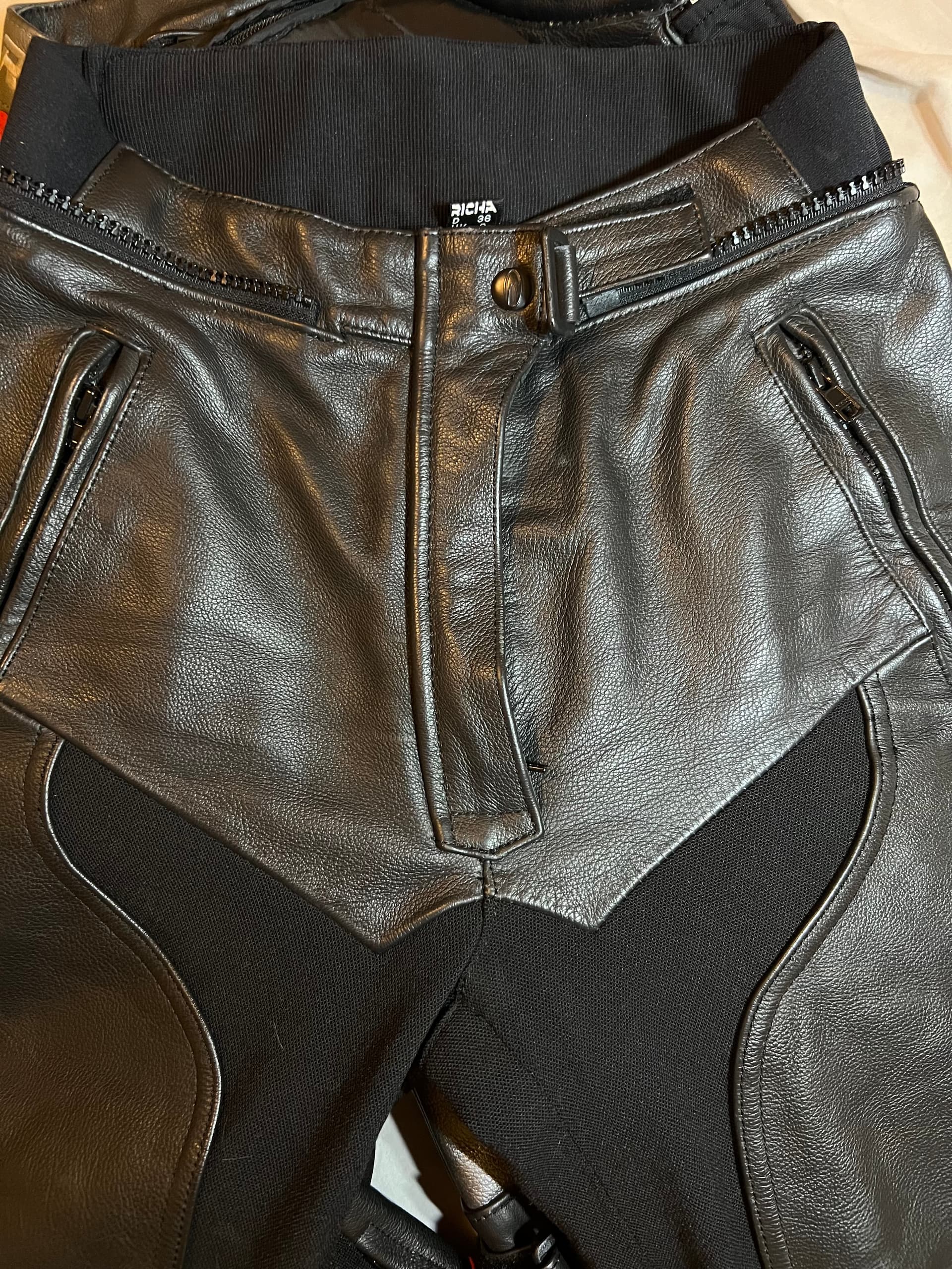 Pantalon cuir Richa — photo 4/4