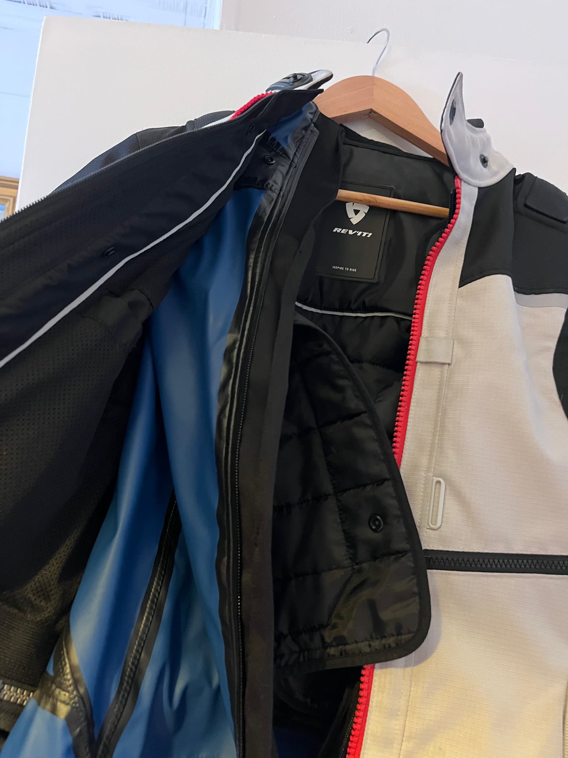 Veste moto rev’it Sand 4 H2O lady (toutes saisons, prix négociable) — photo 4/5