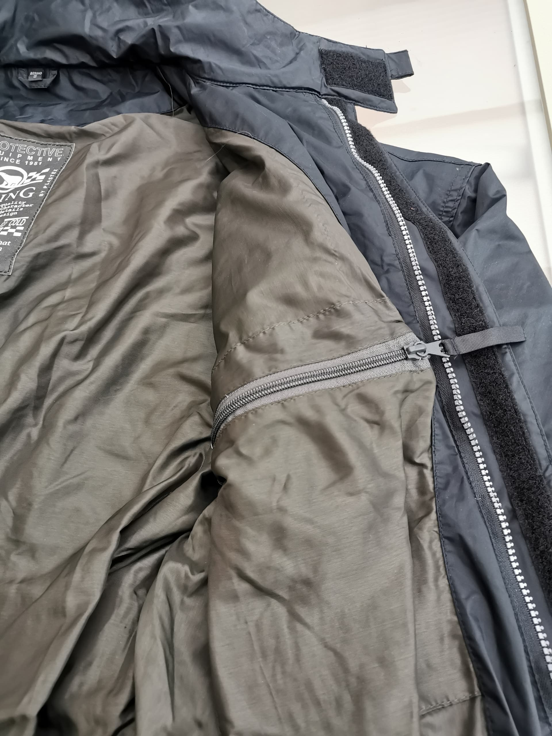 Blouson de pluie femme Bering taille S noir — photo 3/5