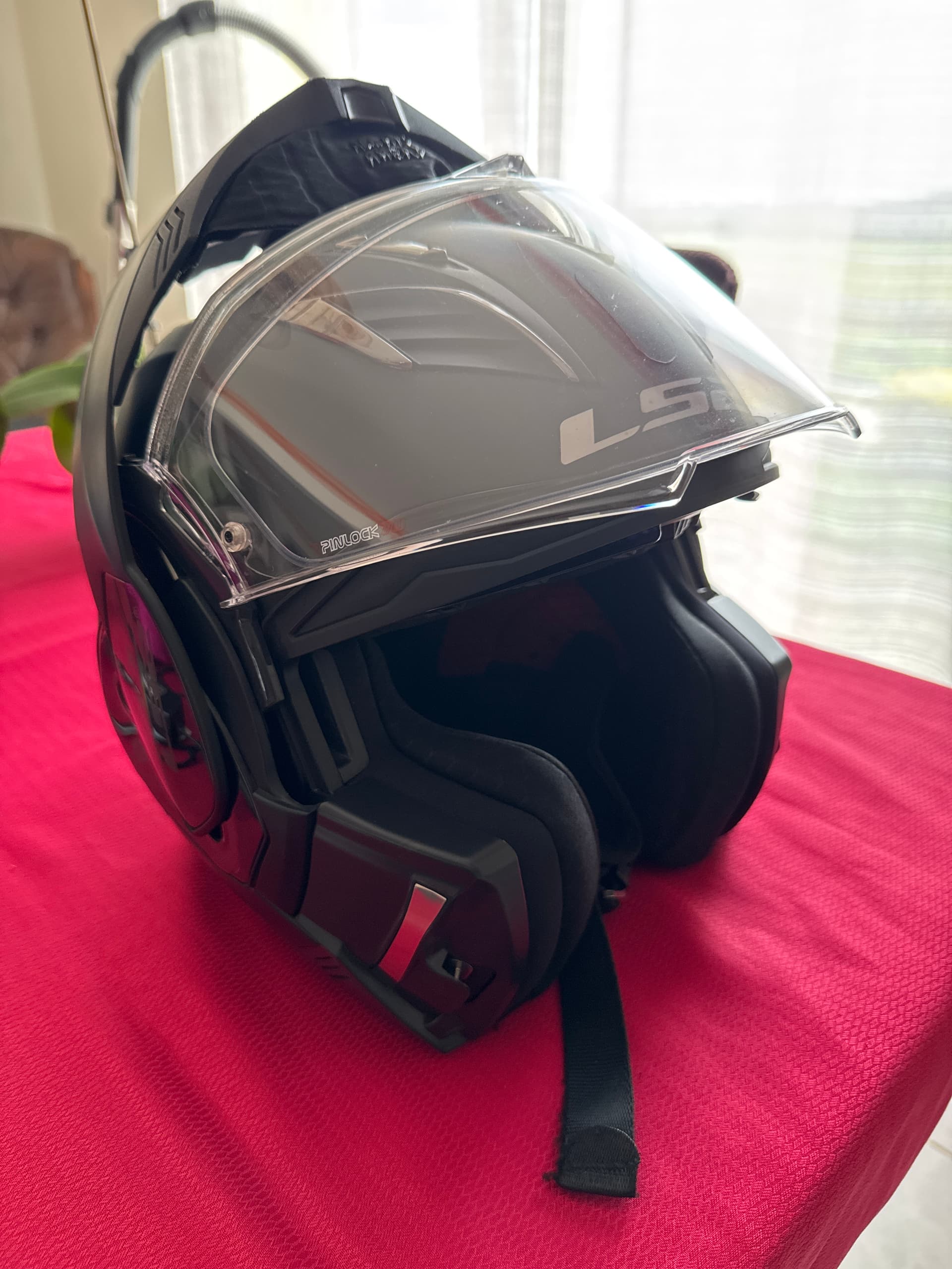 Casque moto — photo 3/3