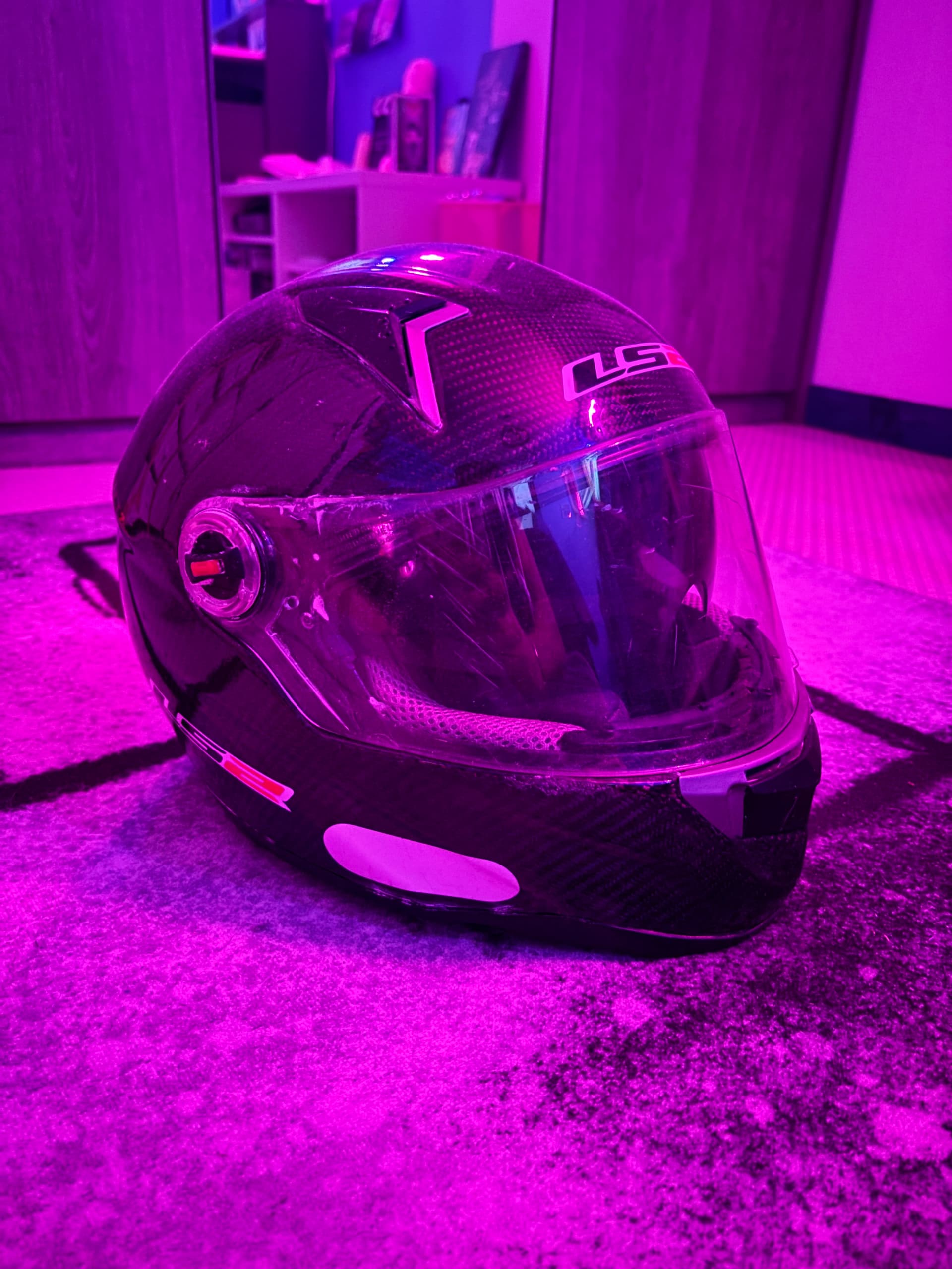 Casque moto ls2
