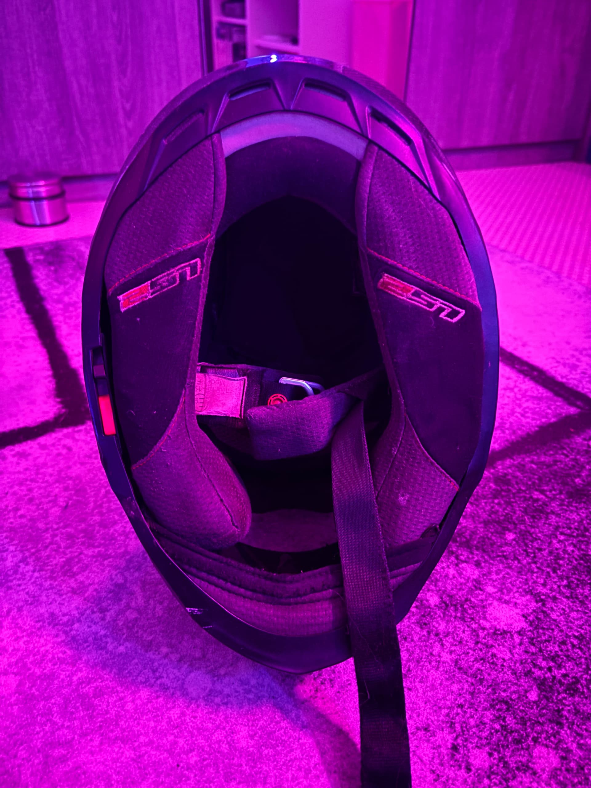 Casque moto ls2 — photo 4/5