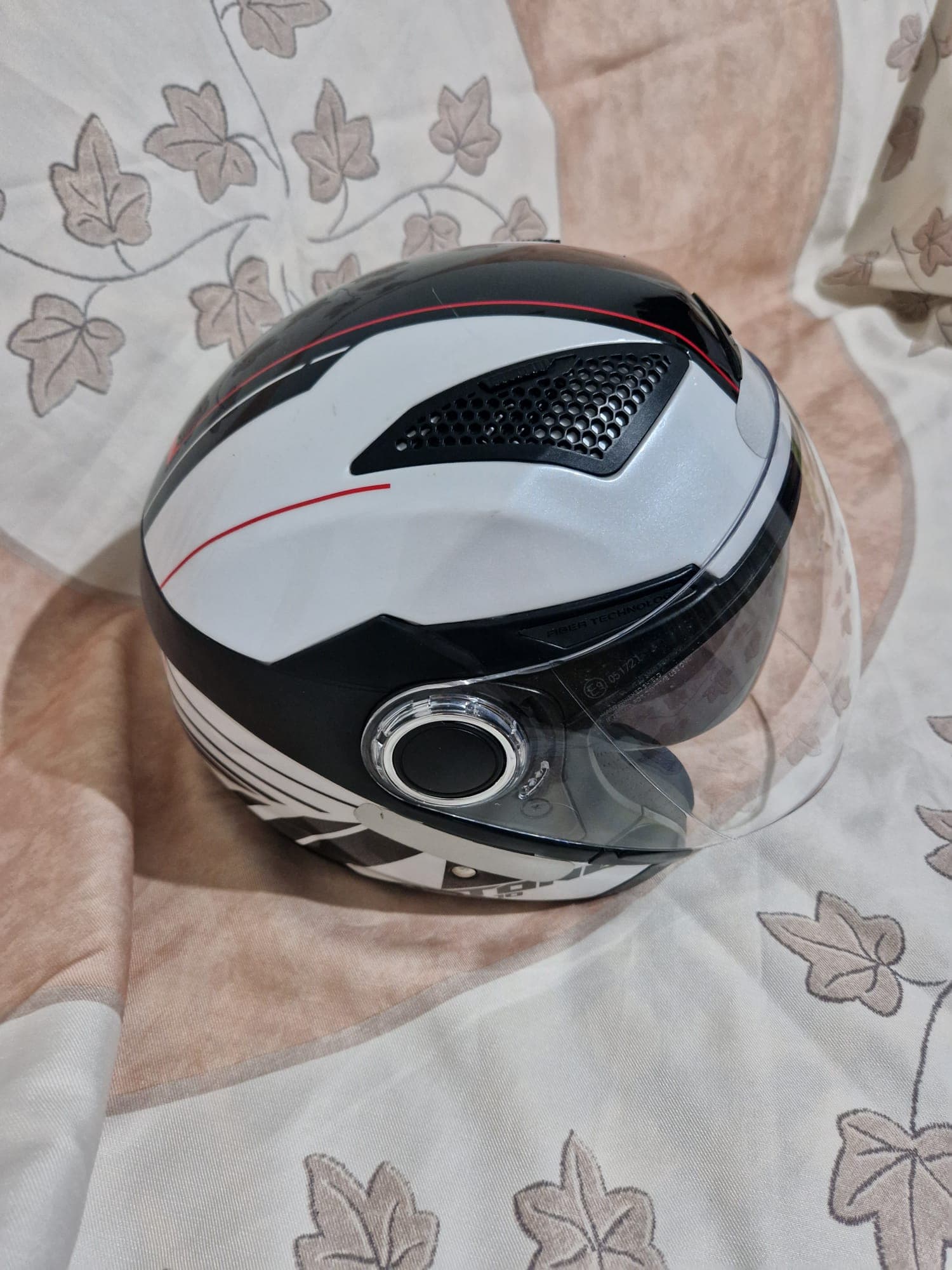 Casque moto Astone