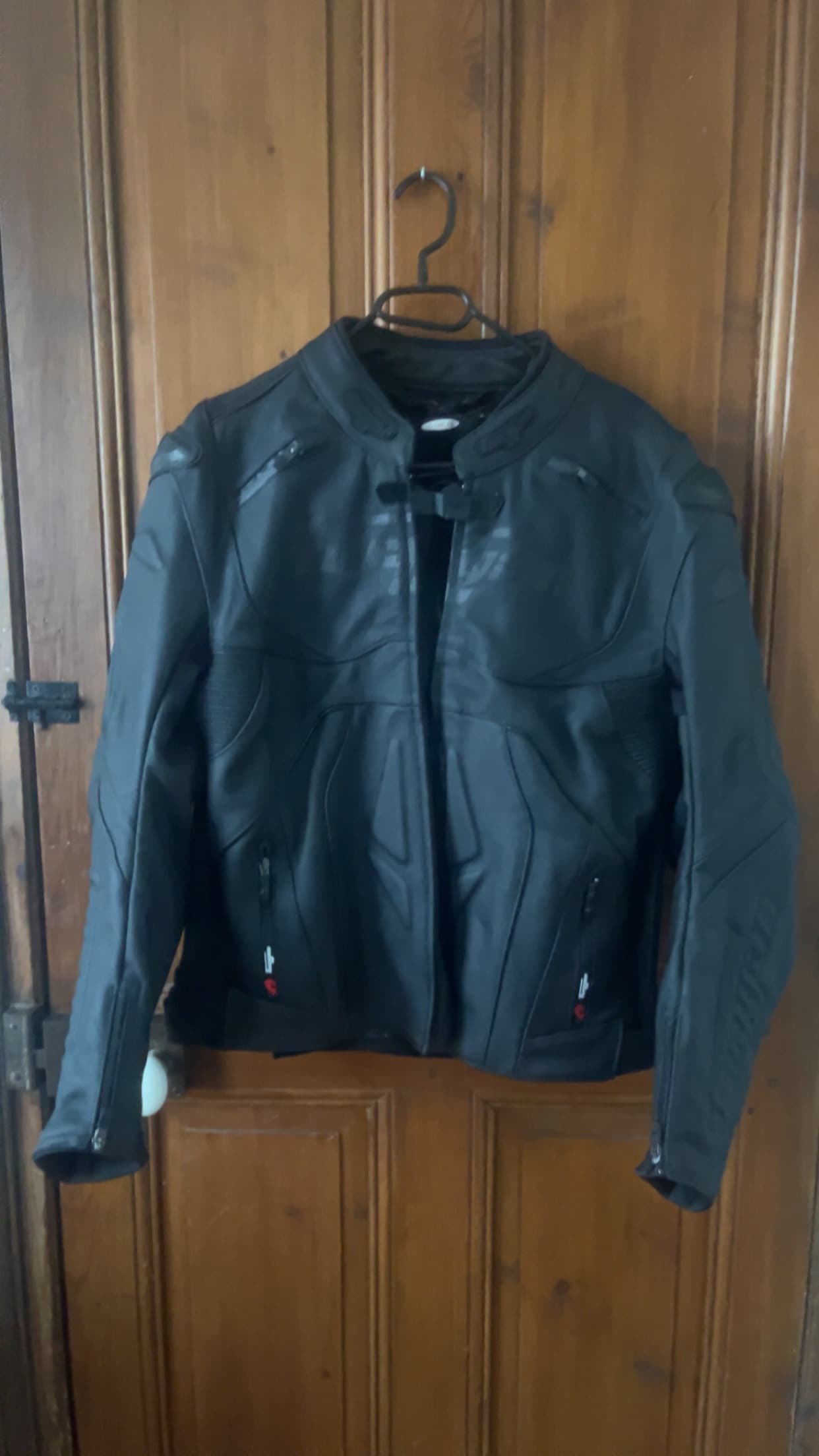 Blouson en cuir furygan — photo 3/3
