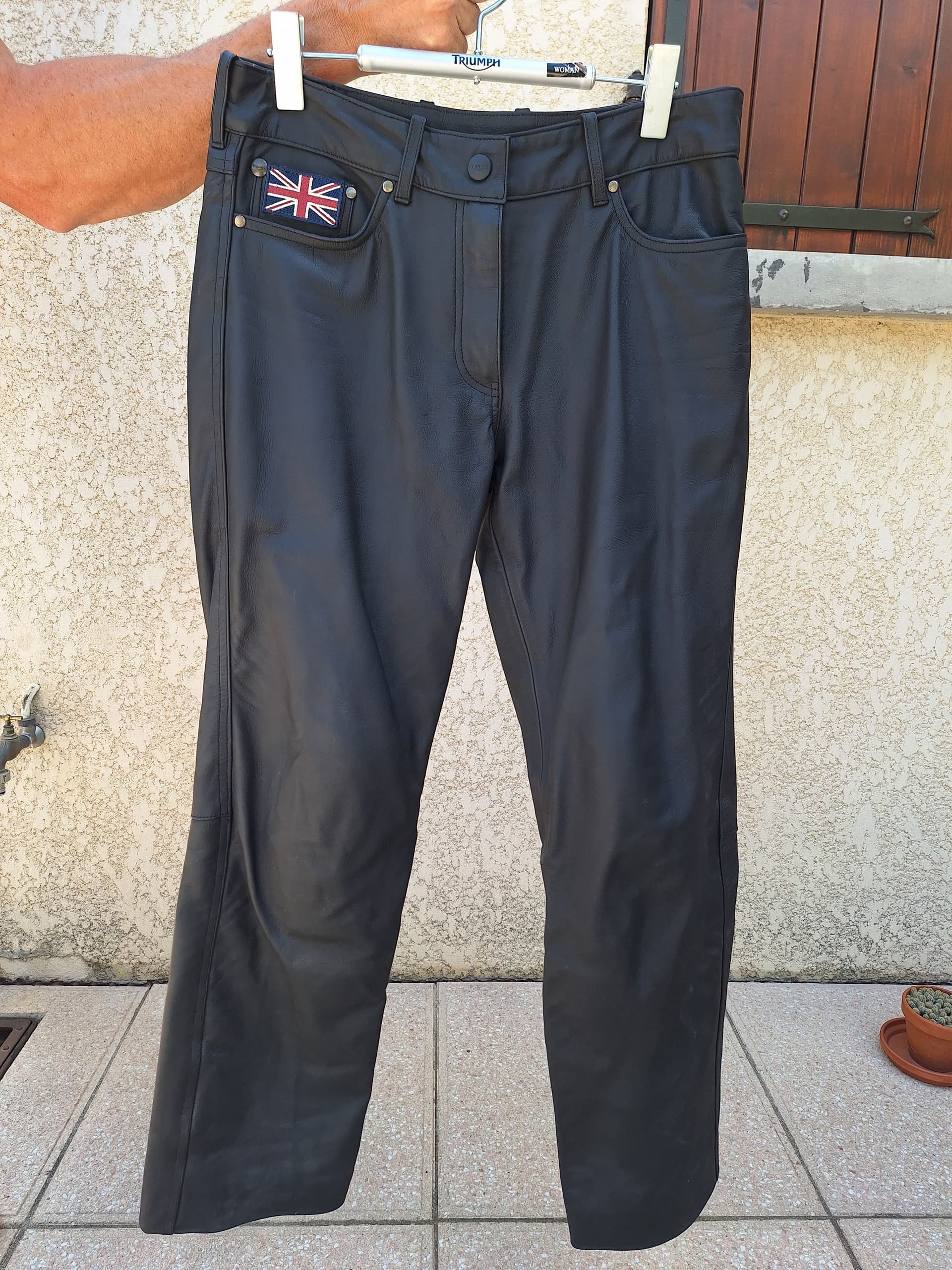 Pantalon moto TRIUMPH. Femme. Neuf !