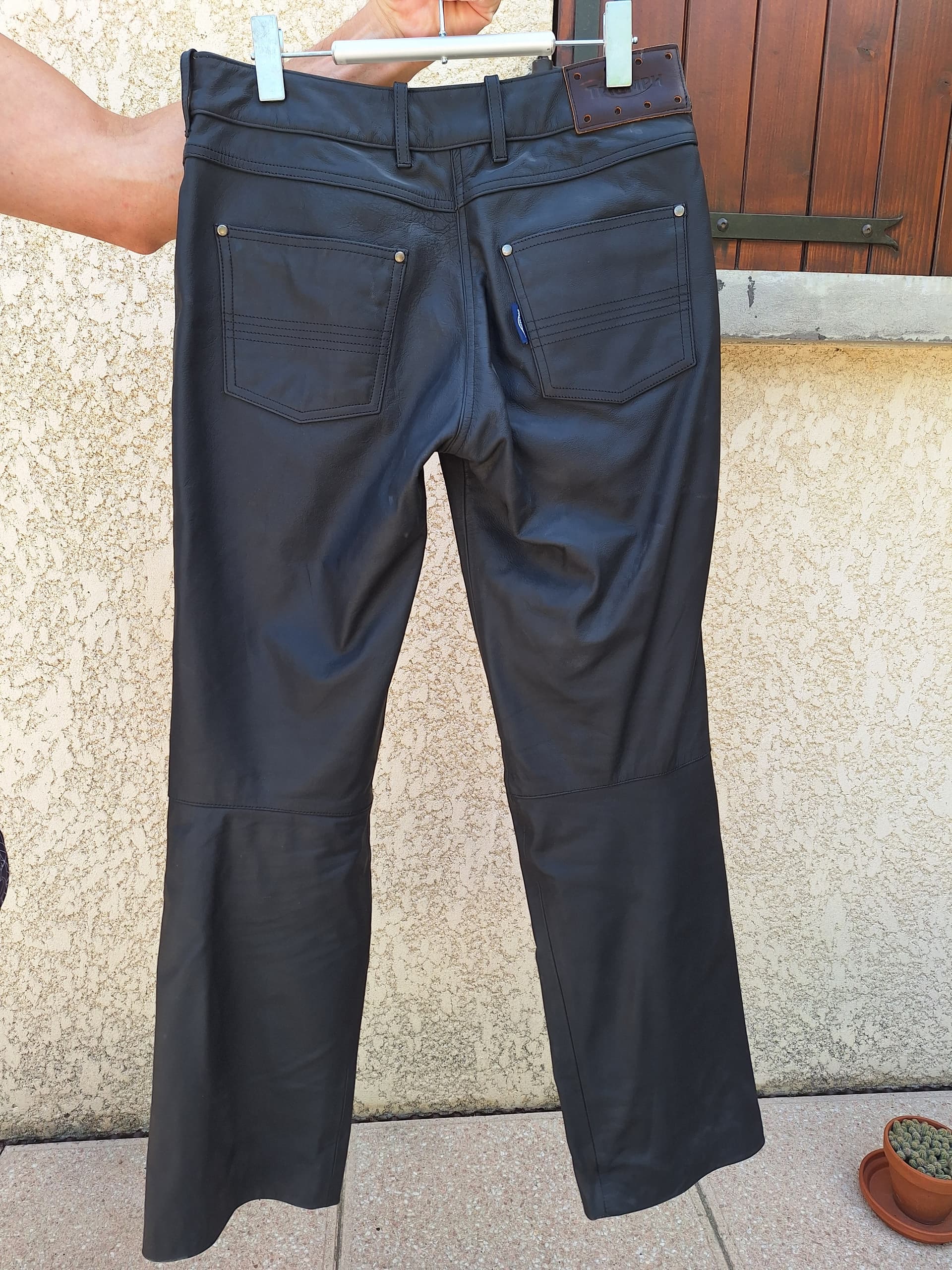 Pantalon moto TRIUMPH. Femme. Neuf ! — photo 4/5