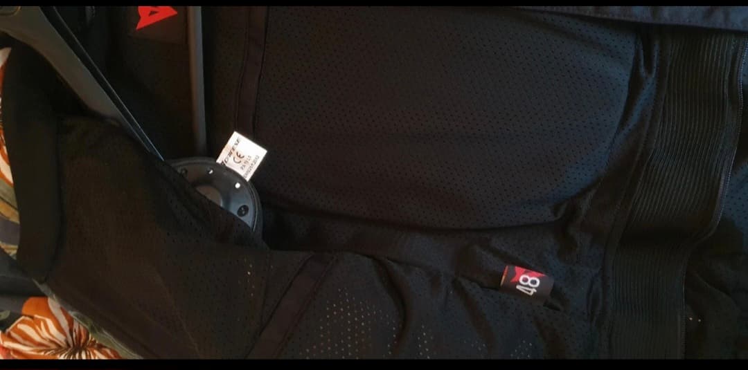 Cuir moto Dainese Blanc/Rouge/Noir — photo 3/5