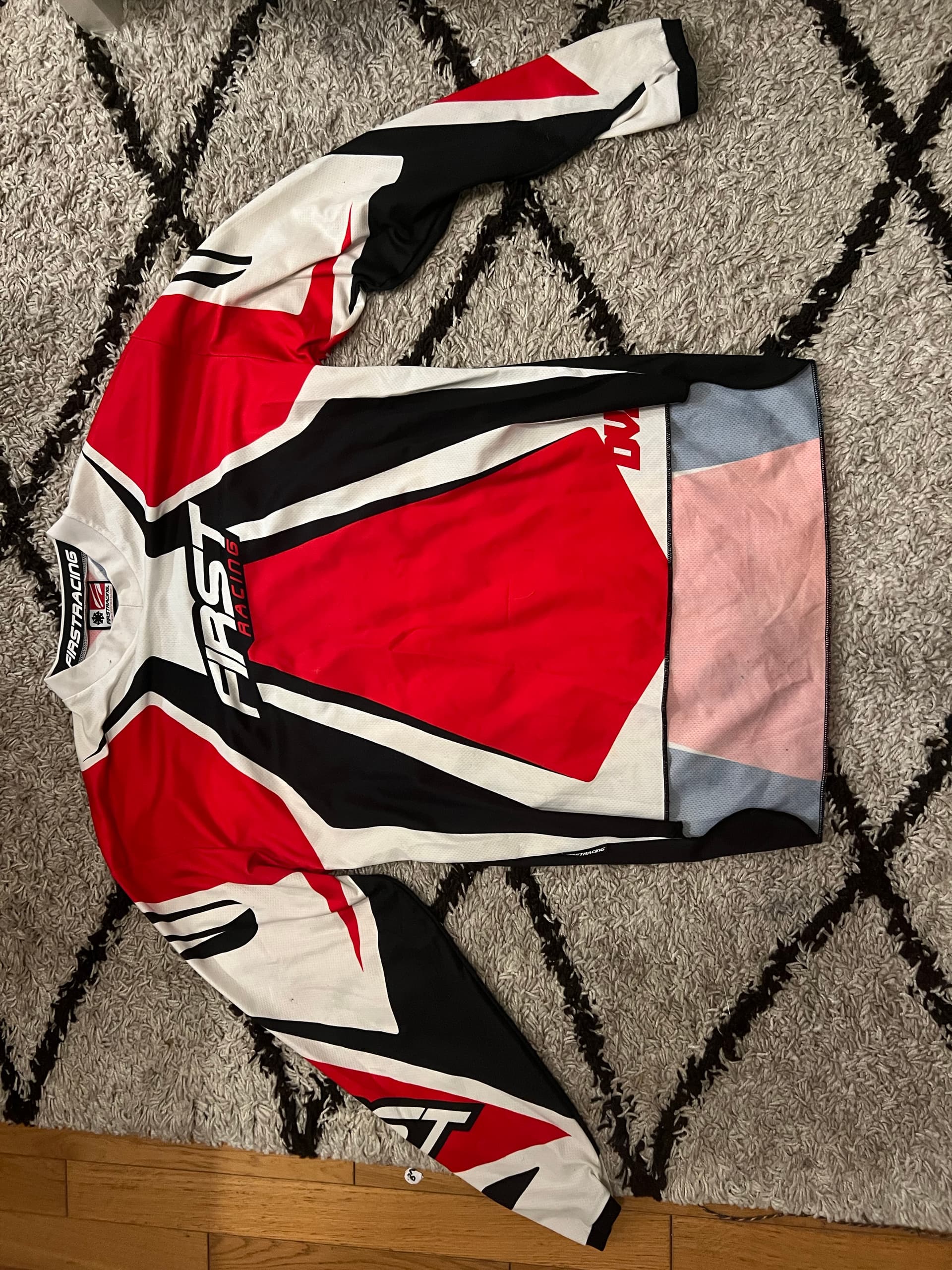 Ensemble Moto First Racing — photo 3/5