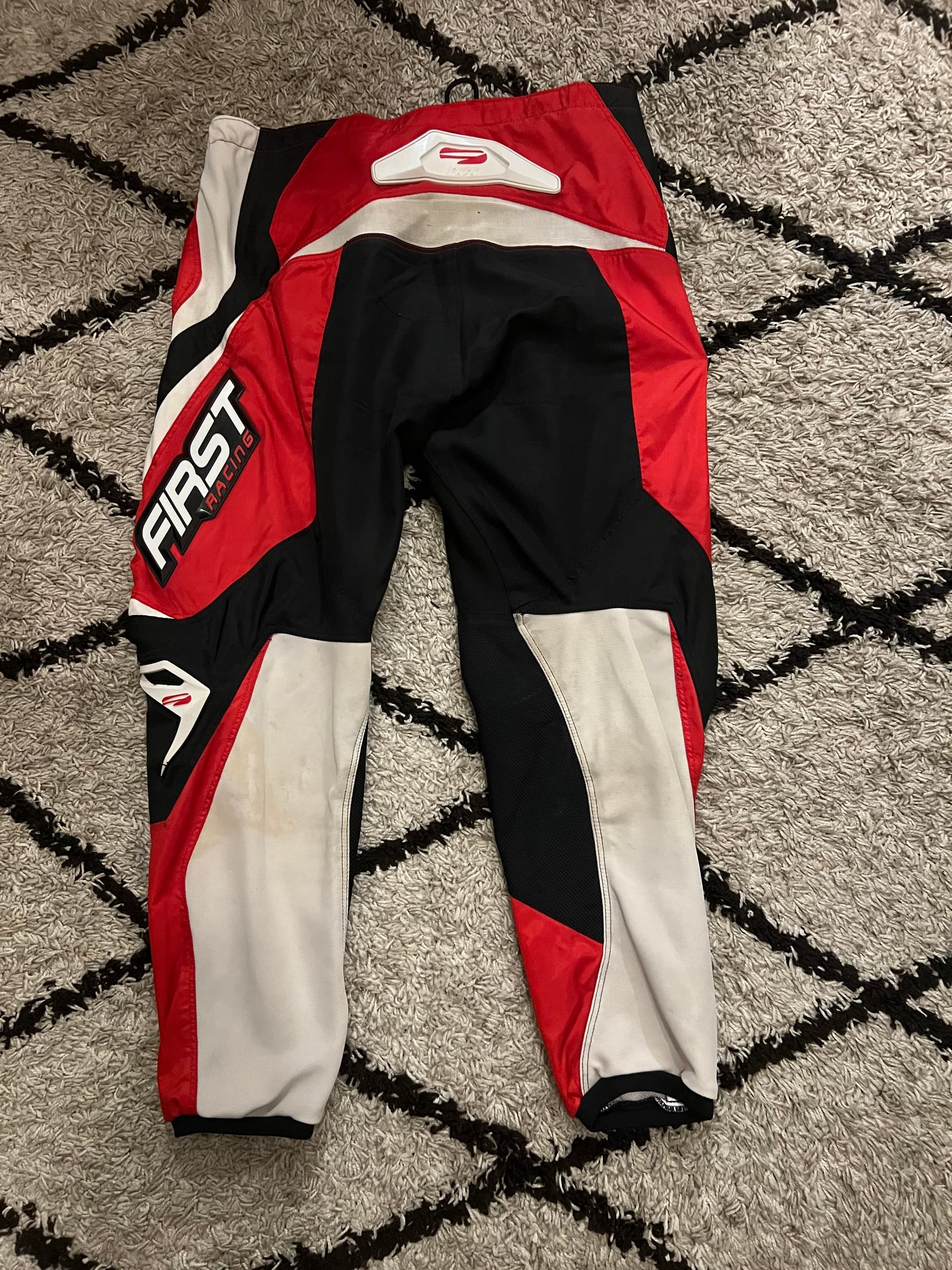 Ensemble Moto First Racing — photo 5/5