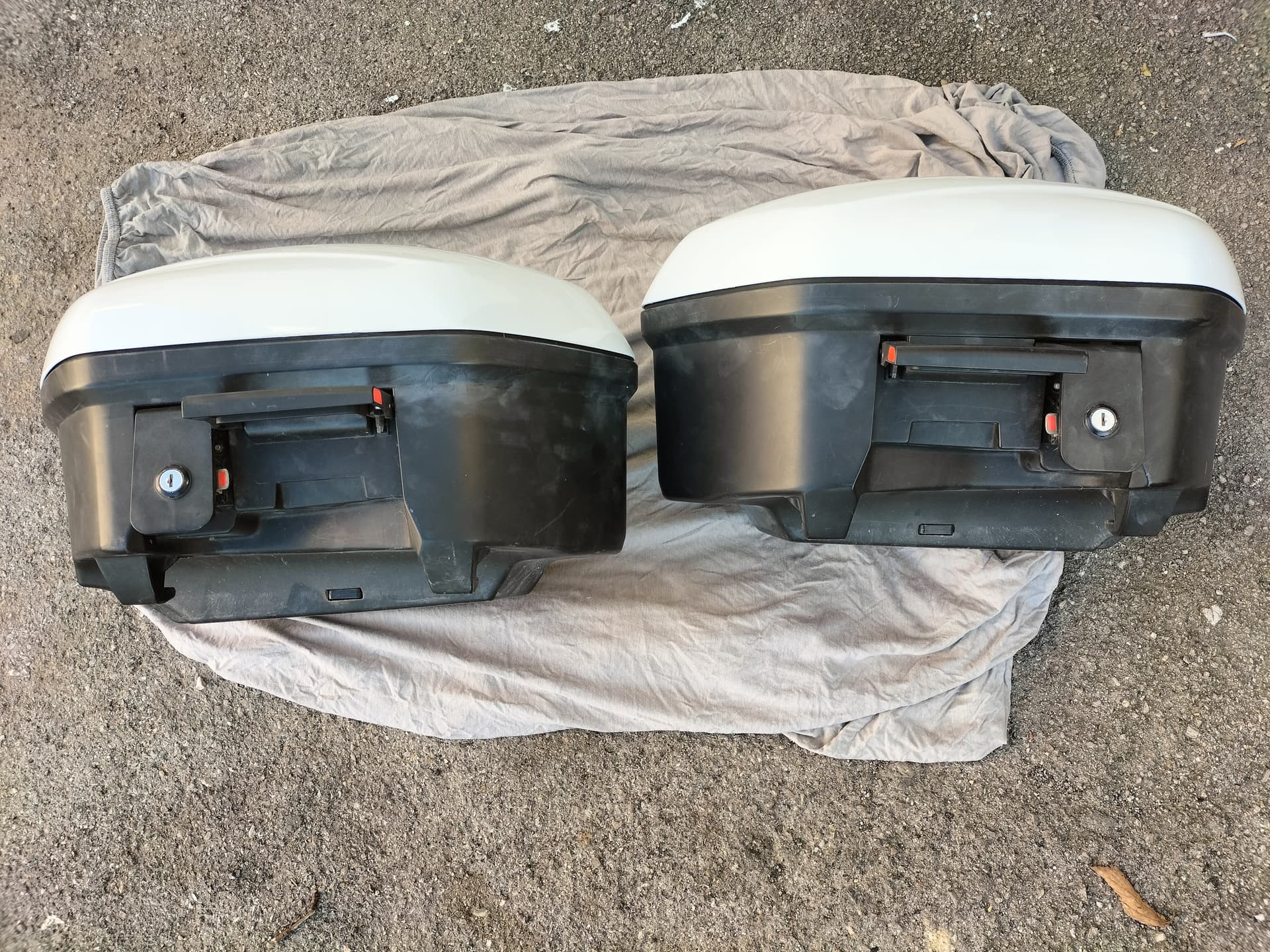 Valise Yamaha 1300 fjr — photo 1/5