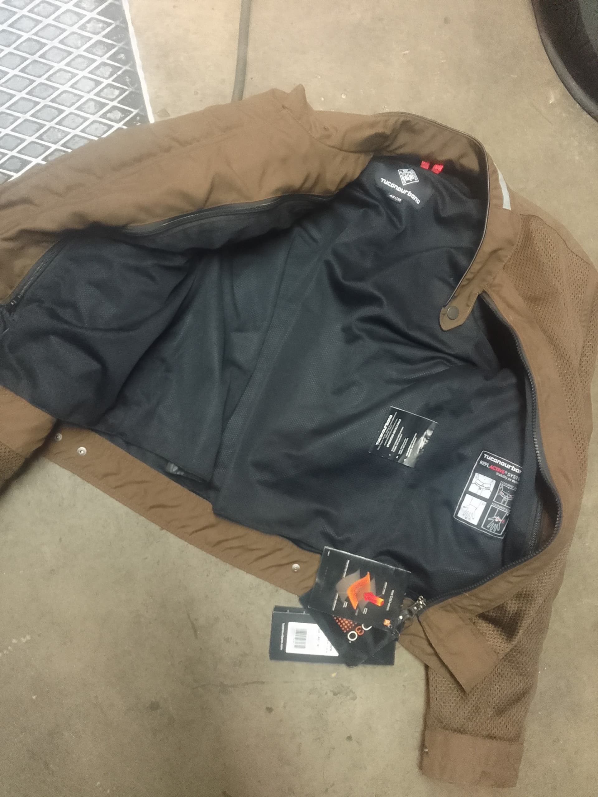 Veste moto tucano t.m neuf — photo 3/3