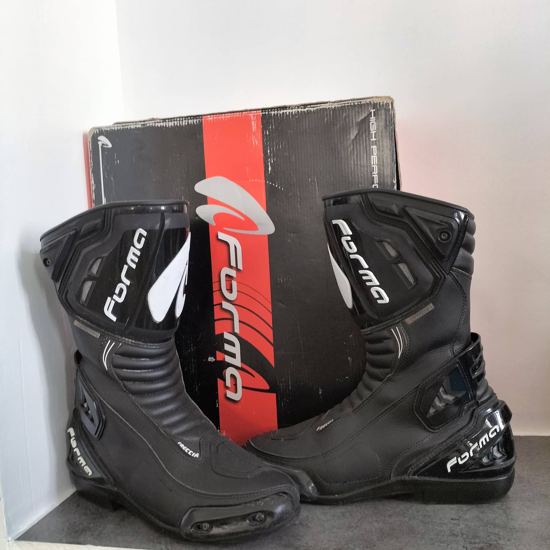 Botte moto cuir noir homme taille 42 - Forma — photo 3/4