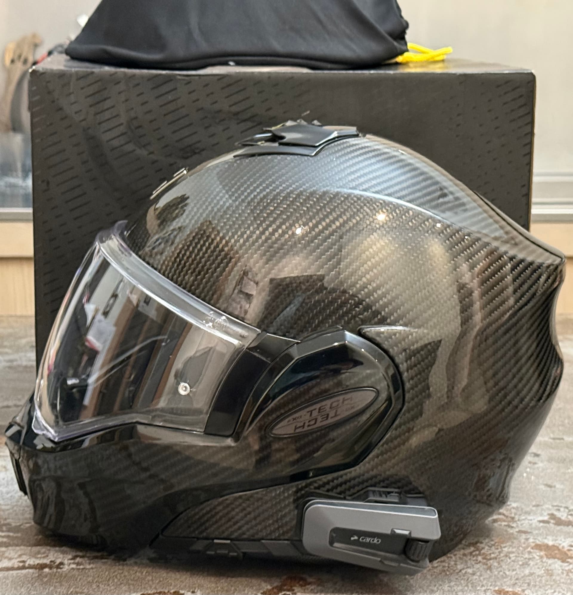 Casque Scorpion Exo Tech Carbon + Support Cardo Packtalk COMME NEUF
