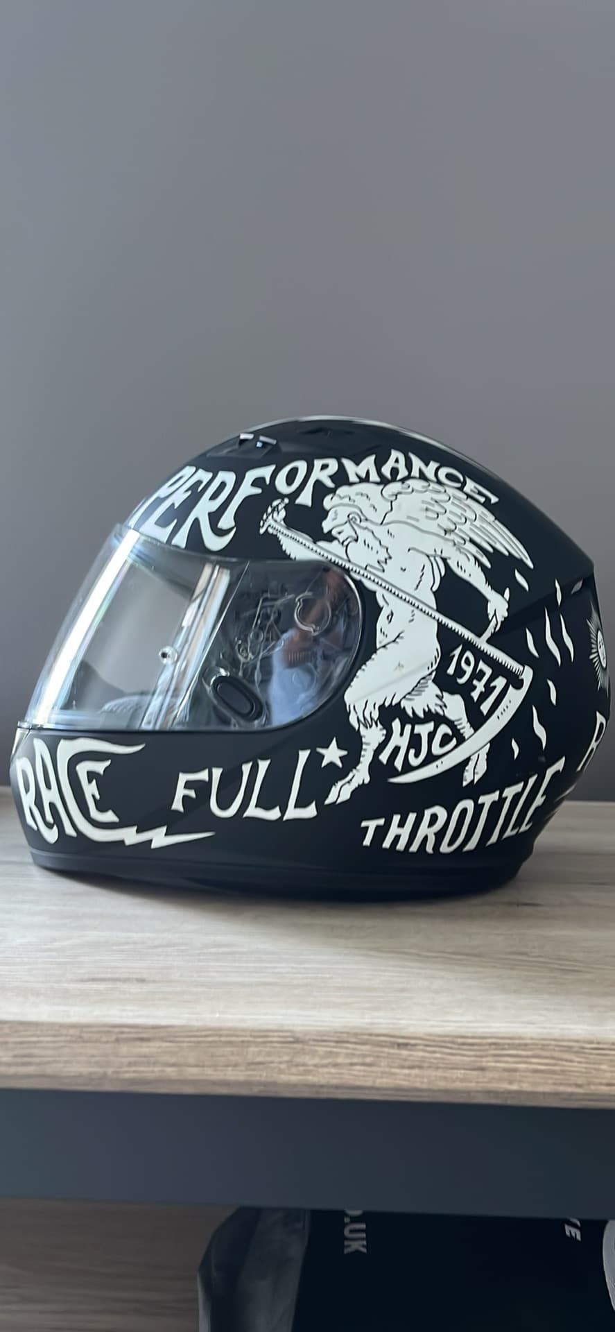 Casque HJC — photo 4/5