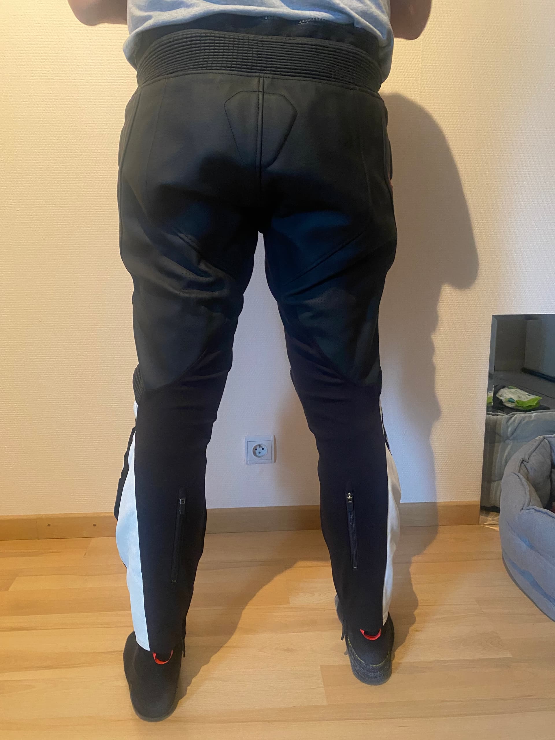 Pantalon cuir MOTO — photo 3/5