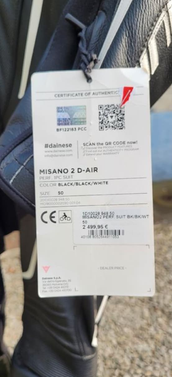 combinaison de moto Dainese Misano 2 D-air en excellent état ( neuve jamais portée) — photo 3/3