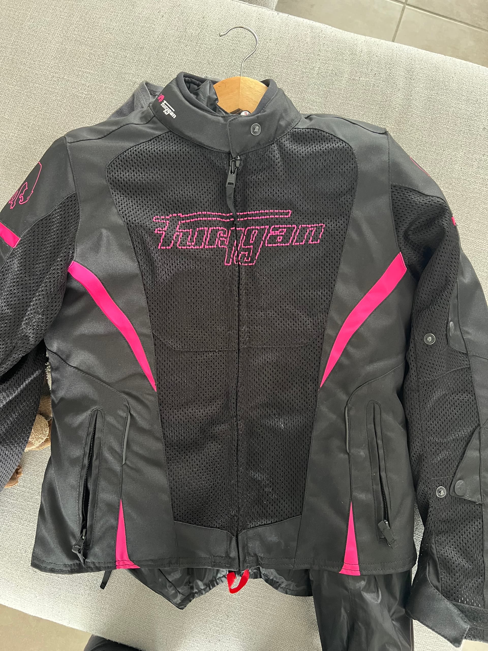 Blouson de moto femme — photo 1/7