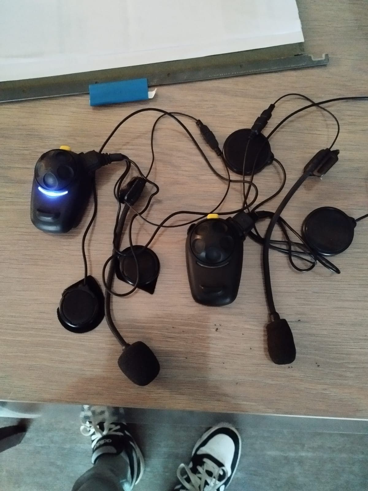 Vends 2 inter com pour moto — photo 2/3