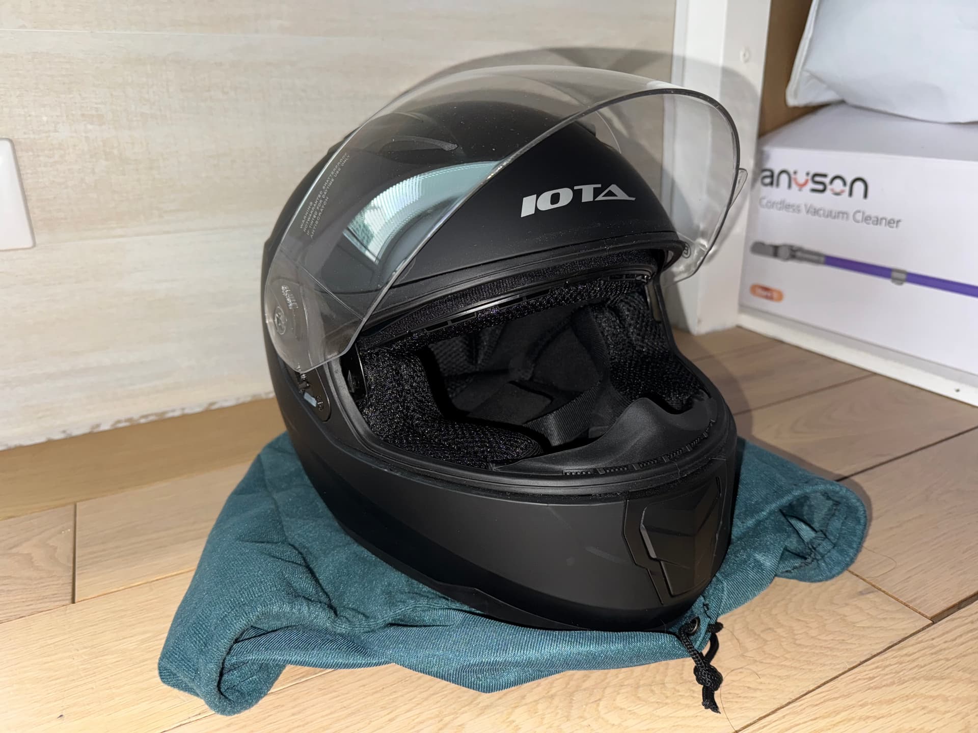 Casque Iota — photo 2/5
