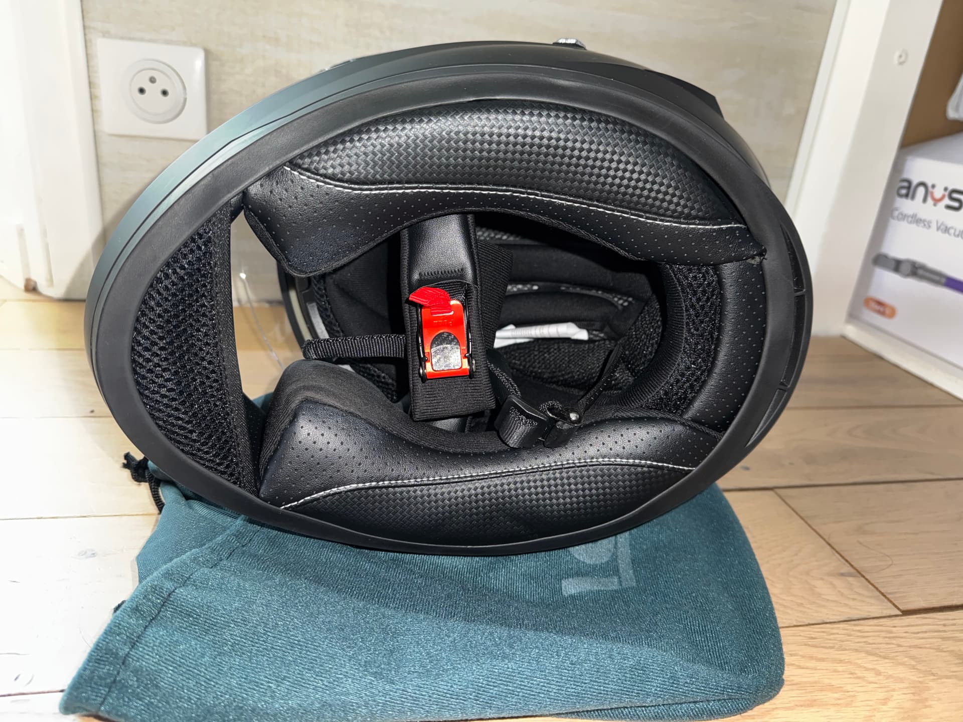 Casque Iota — photo 5/5