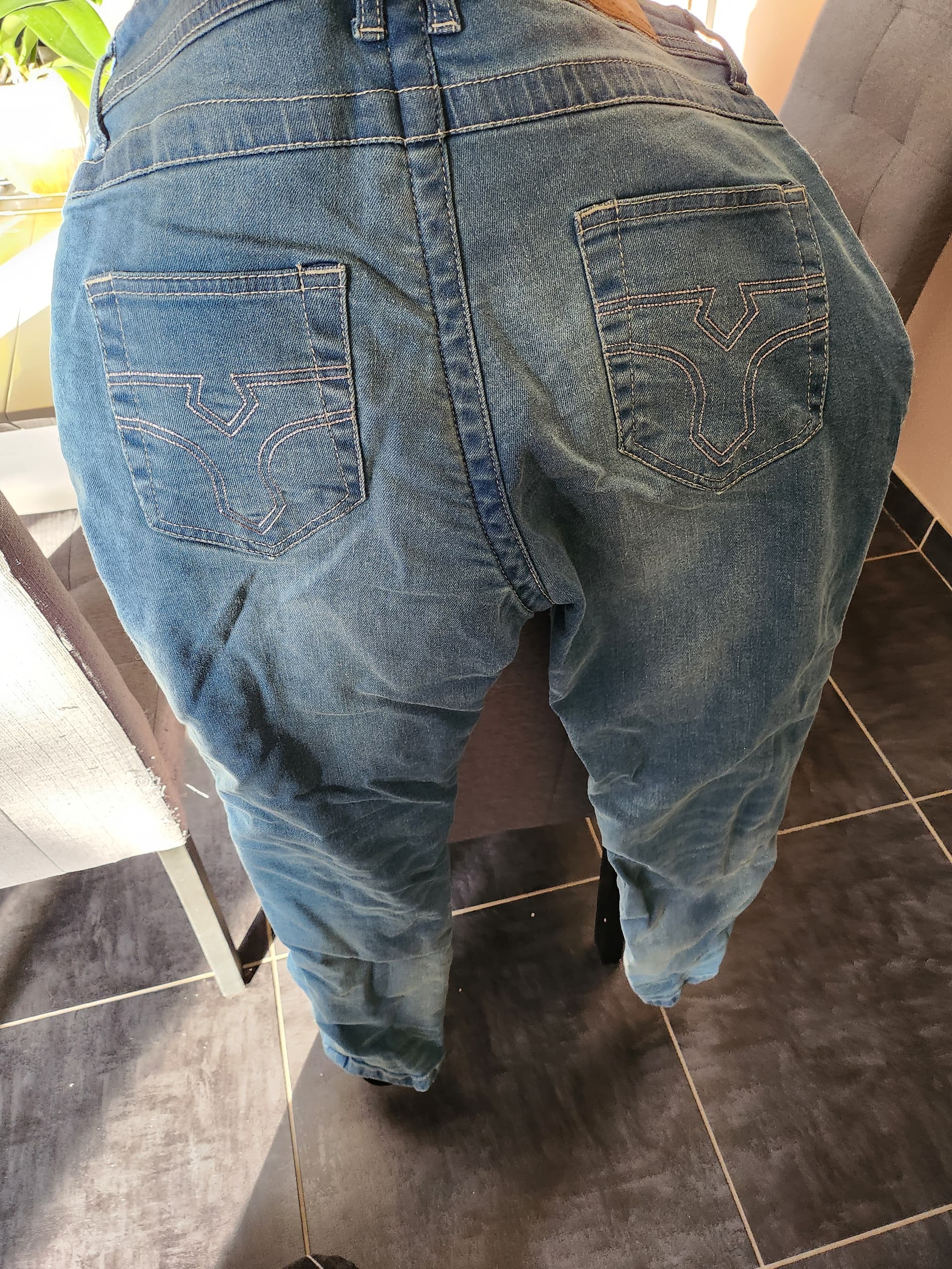 Jean coqué moto couleur ambre All One taille 40 totalement neuf jamais porté garantie facture à l'appui