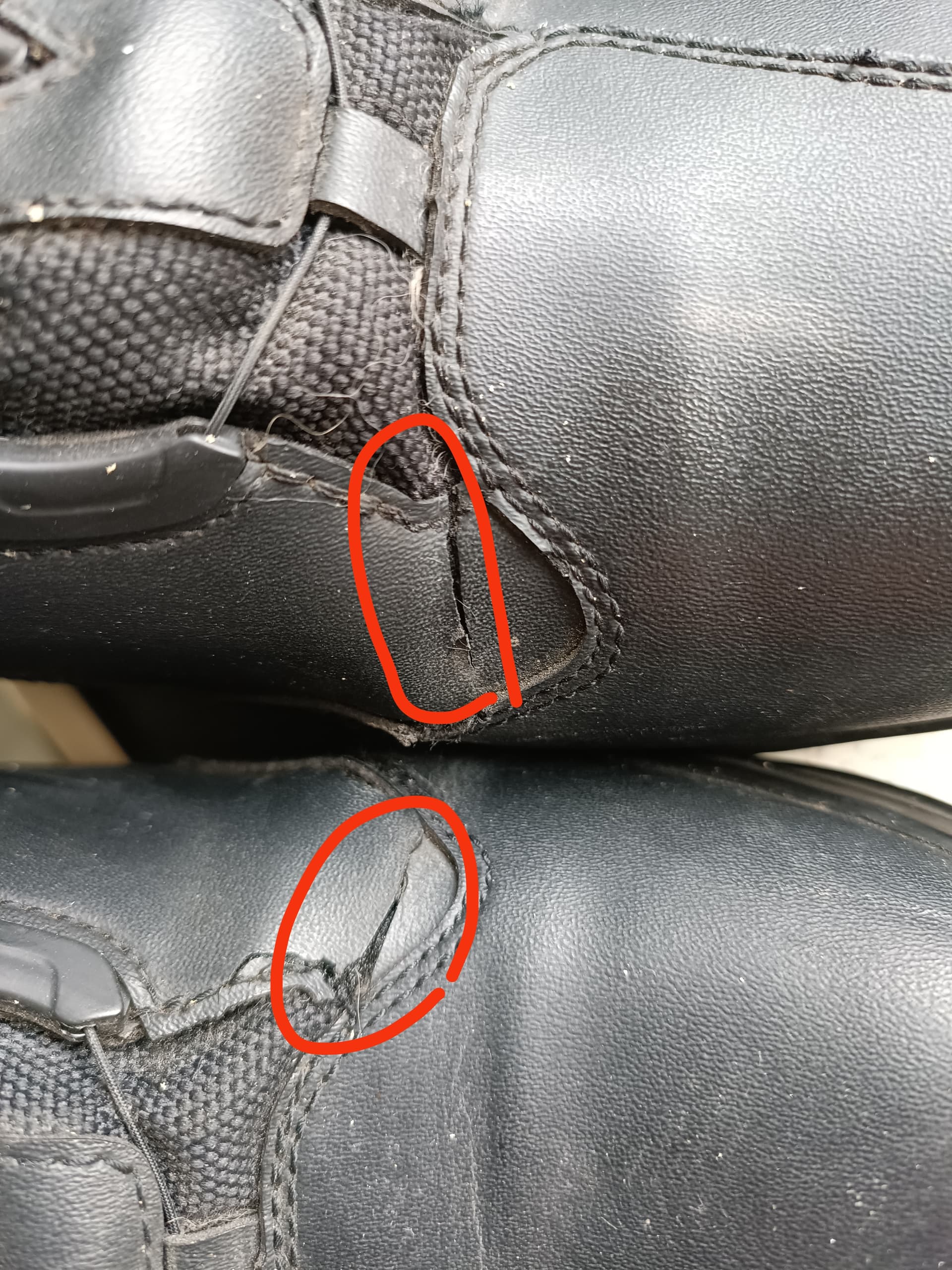 Chaussures de moto — photo 3/3