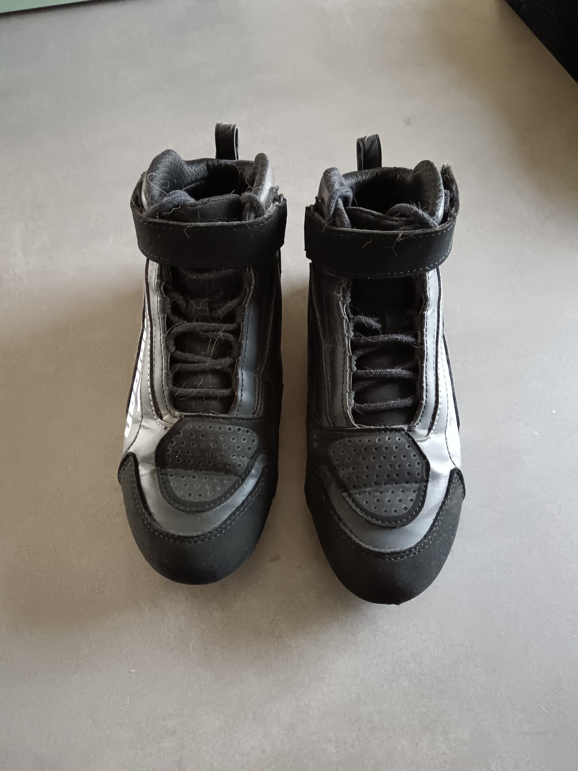 Basket furygan taille 41