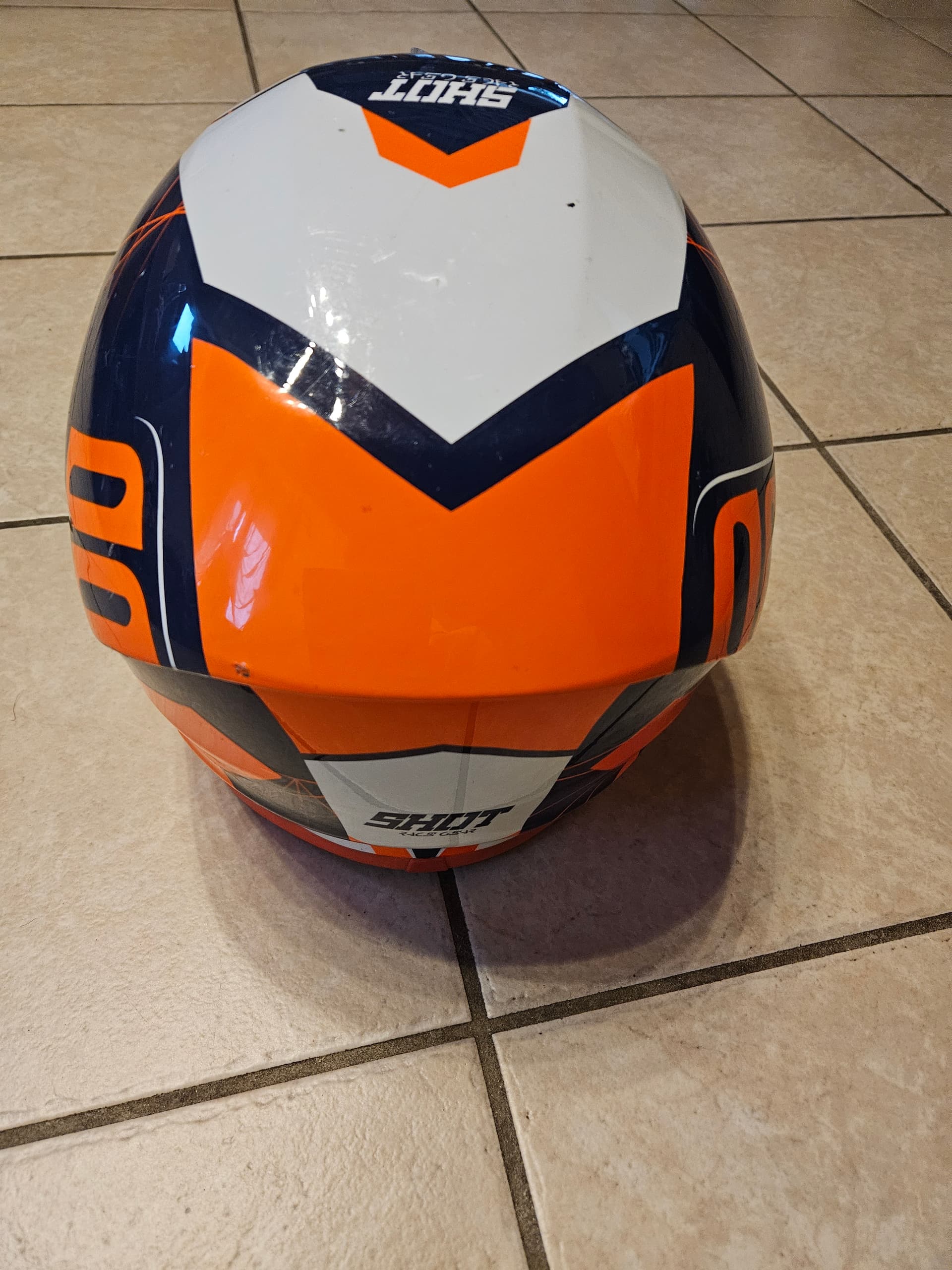 Casque moto shot — photo 3/5