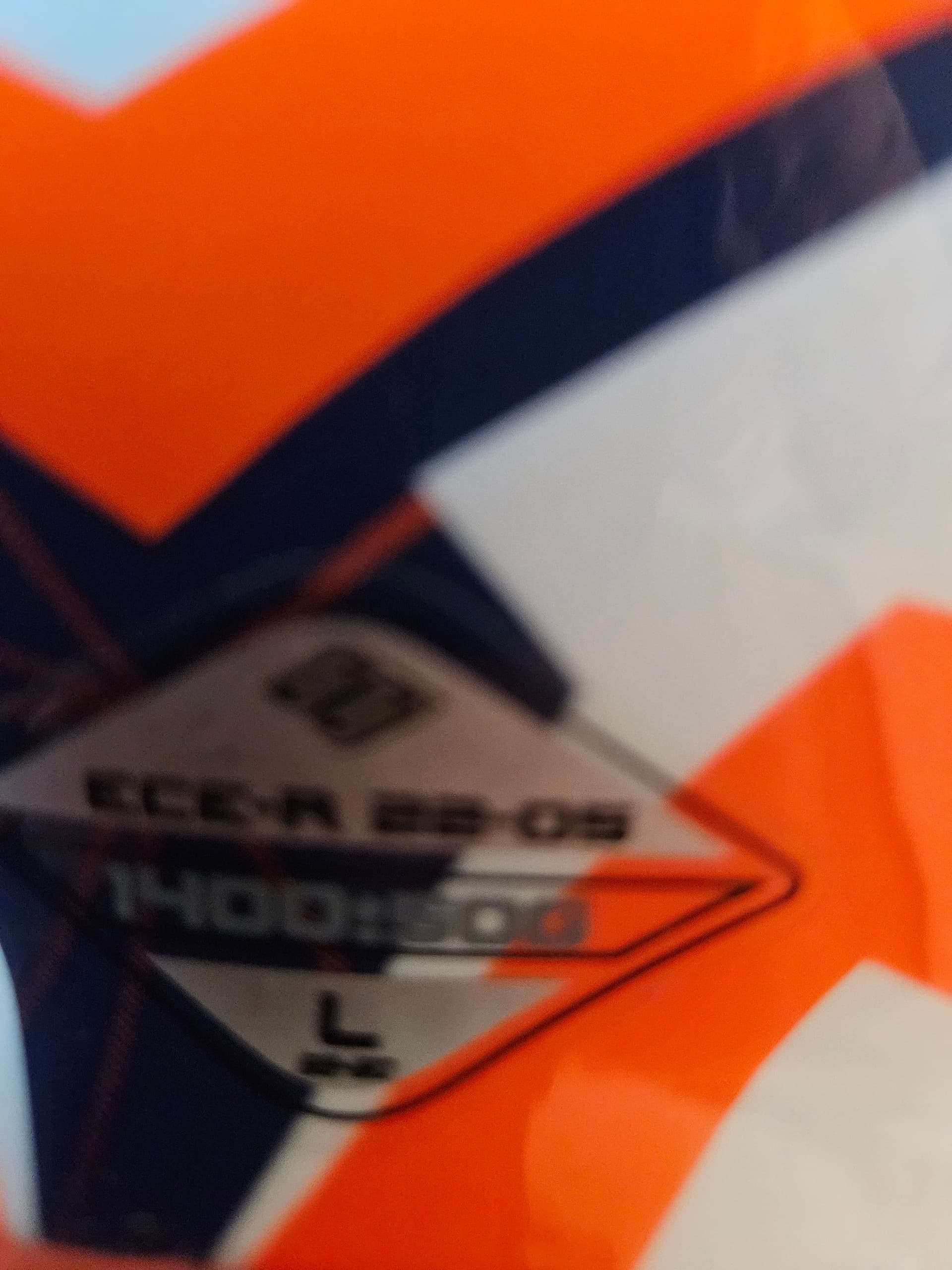 Casque moto shot — photo 5/5
