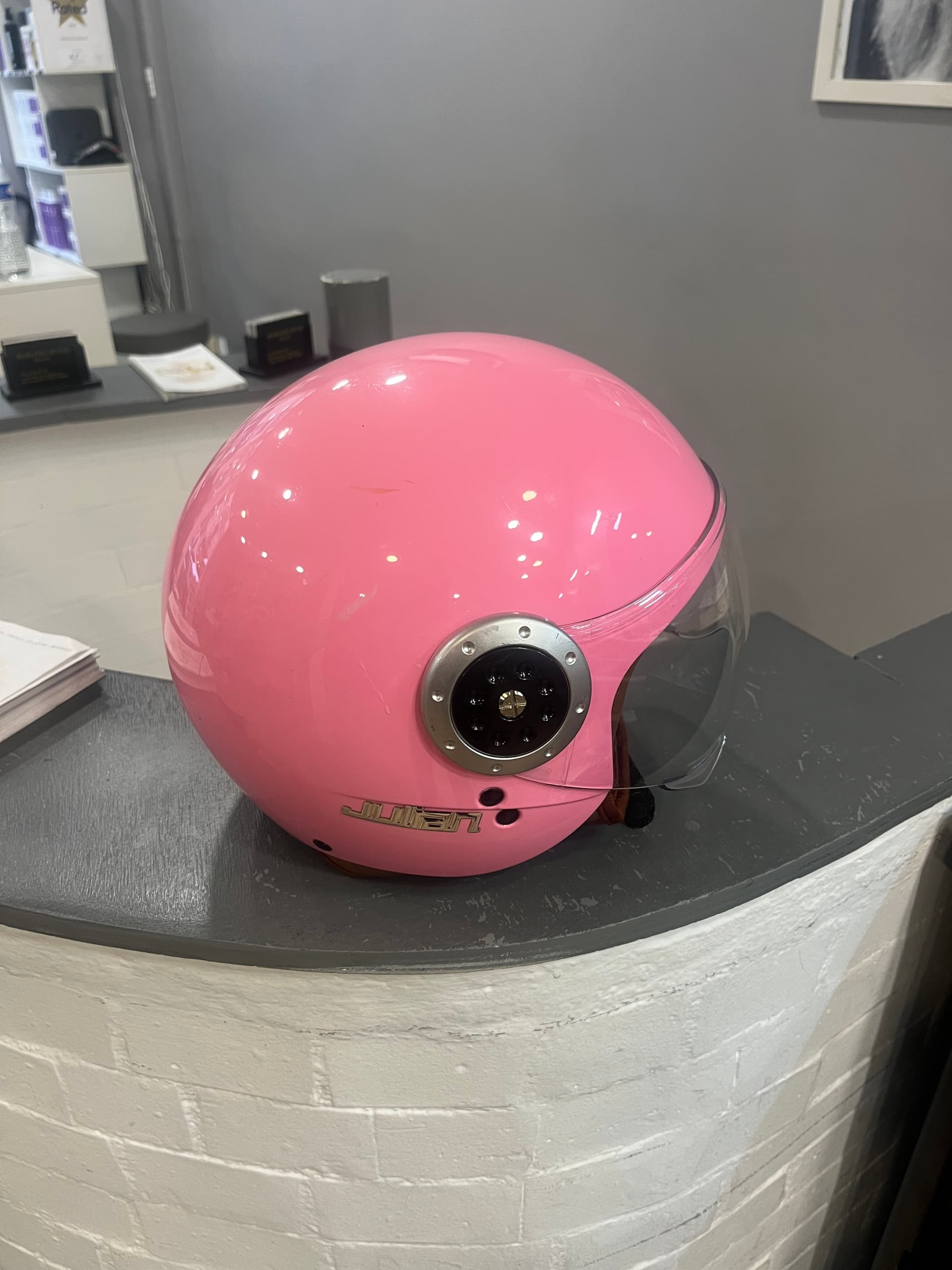 Casque moto rose — photo 2/5