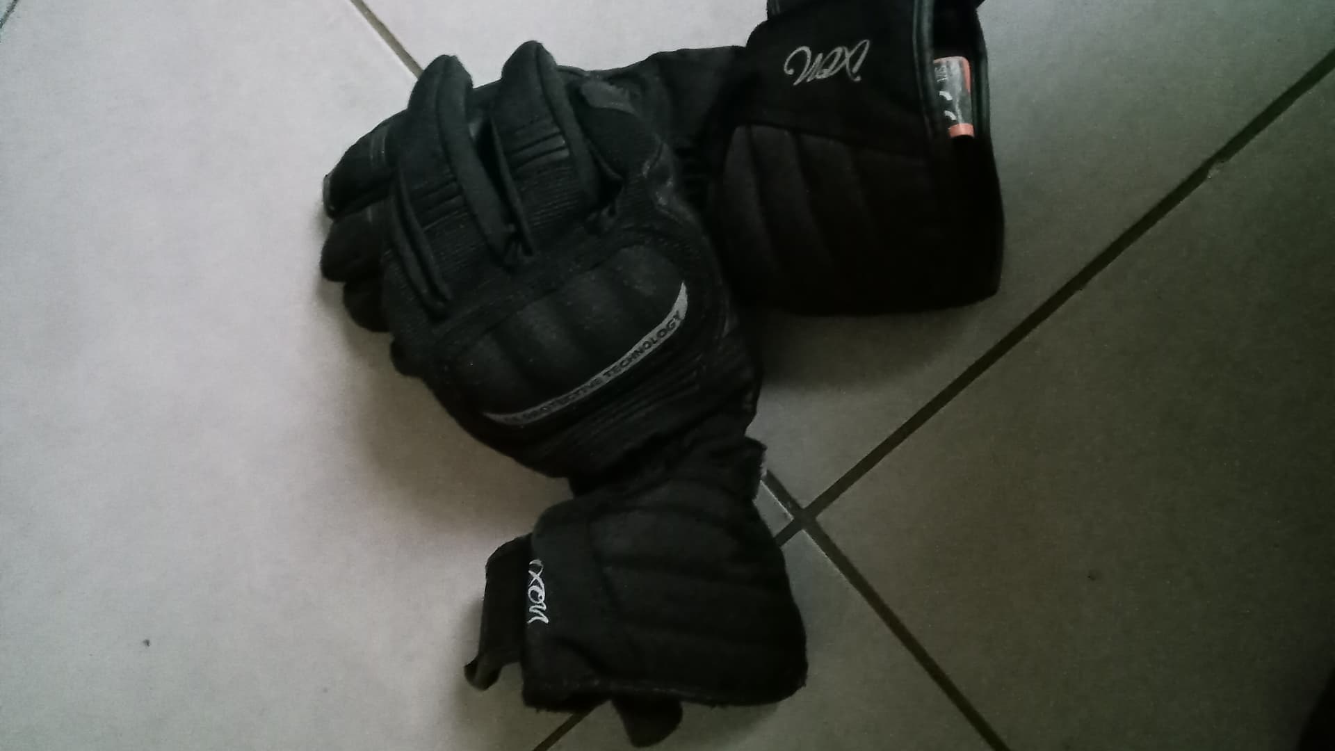 Paire de gants doublée — photo 1/1