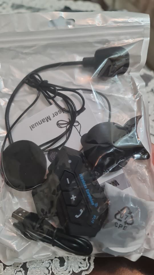 Top Micro Casque Moto Bluetooth 5.0 appele mains libres stéréo écouteurs Antibruit Bluetooth — photo 2/2